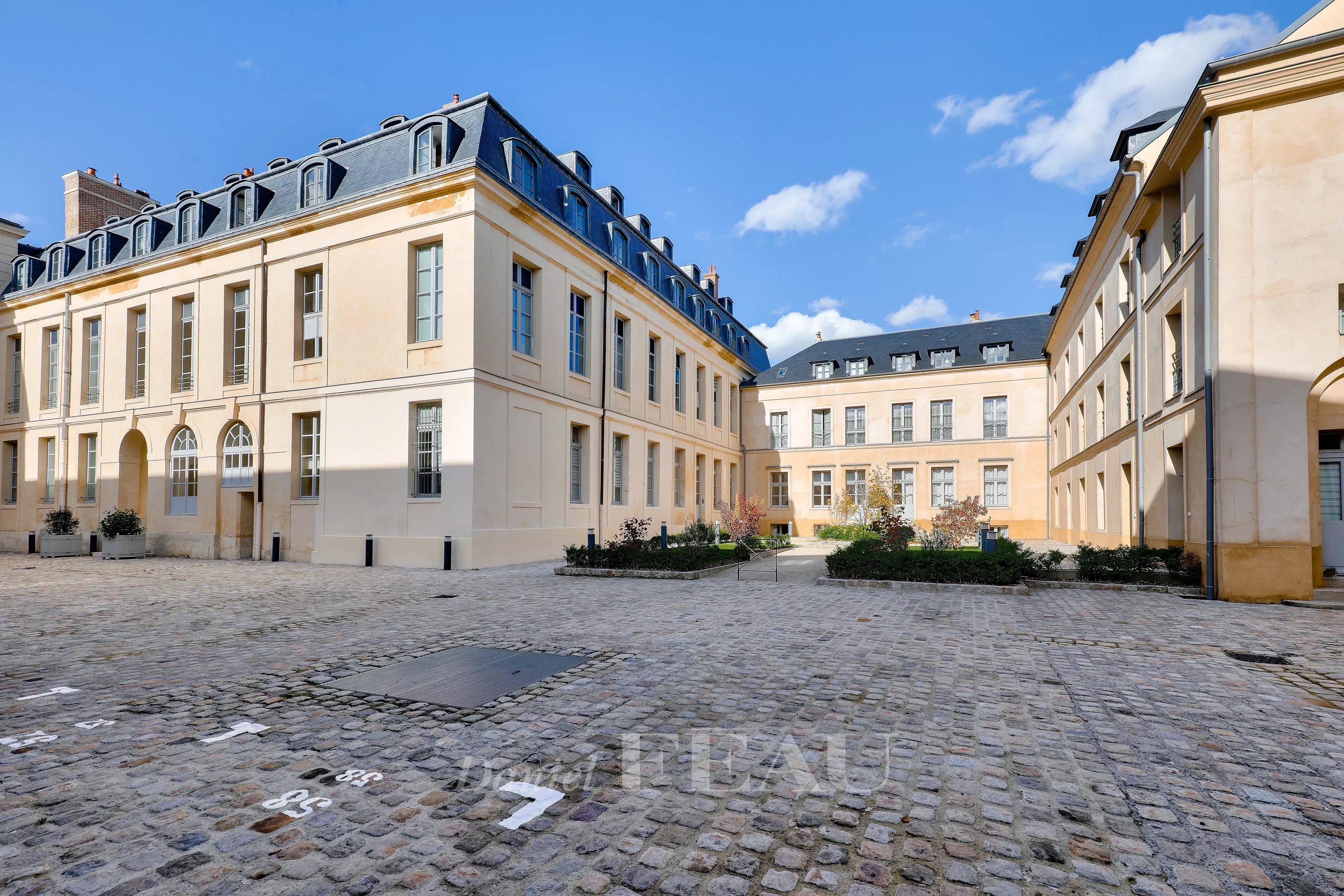 Versailles Saint-Louis - Appartement meublé 2 chambres