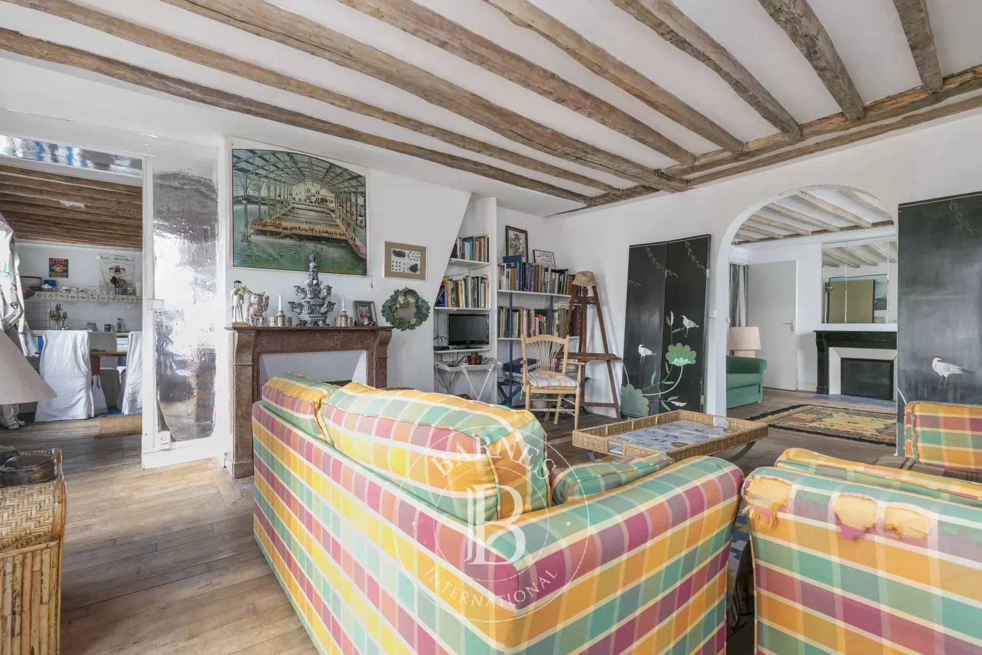 Daire Paris 3ème - picture 6