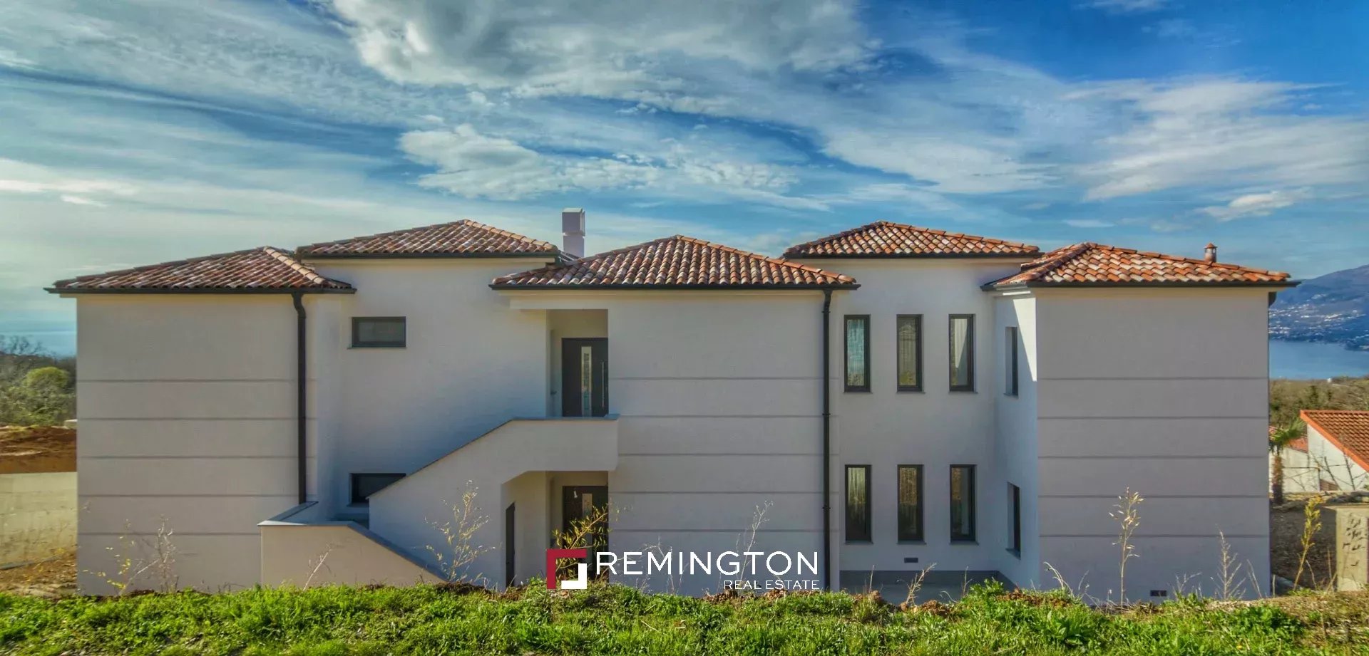 6 Bedroom Villa/Townhouse's Image 31