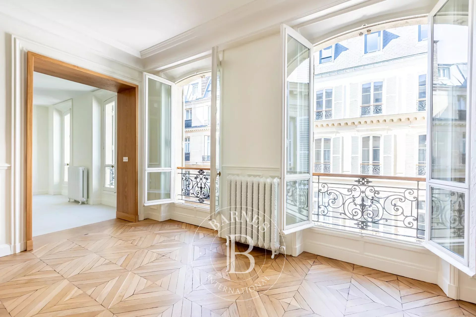 Paris  - Appartement 6 Pi&egrave;ces 4 Chambres - picture 9