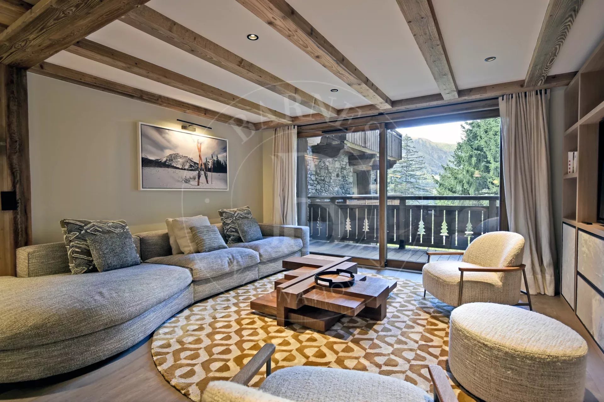 Agence immobilière de 