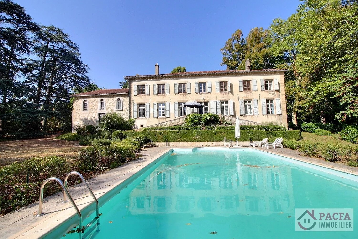 Agence immobilière de 