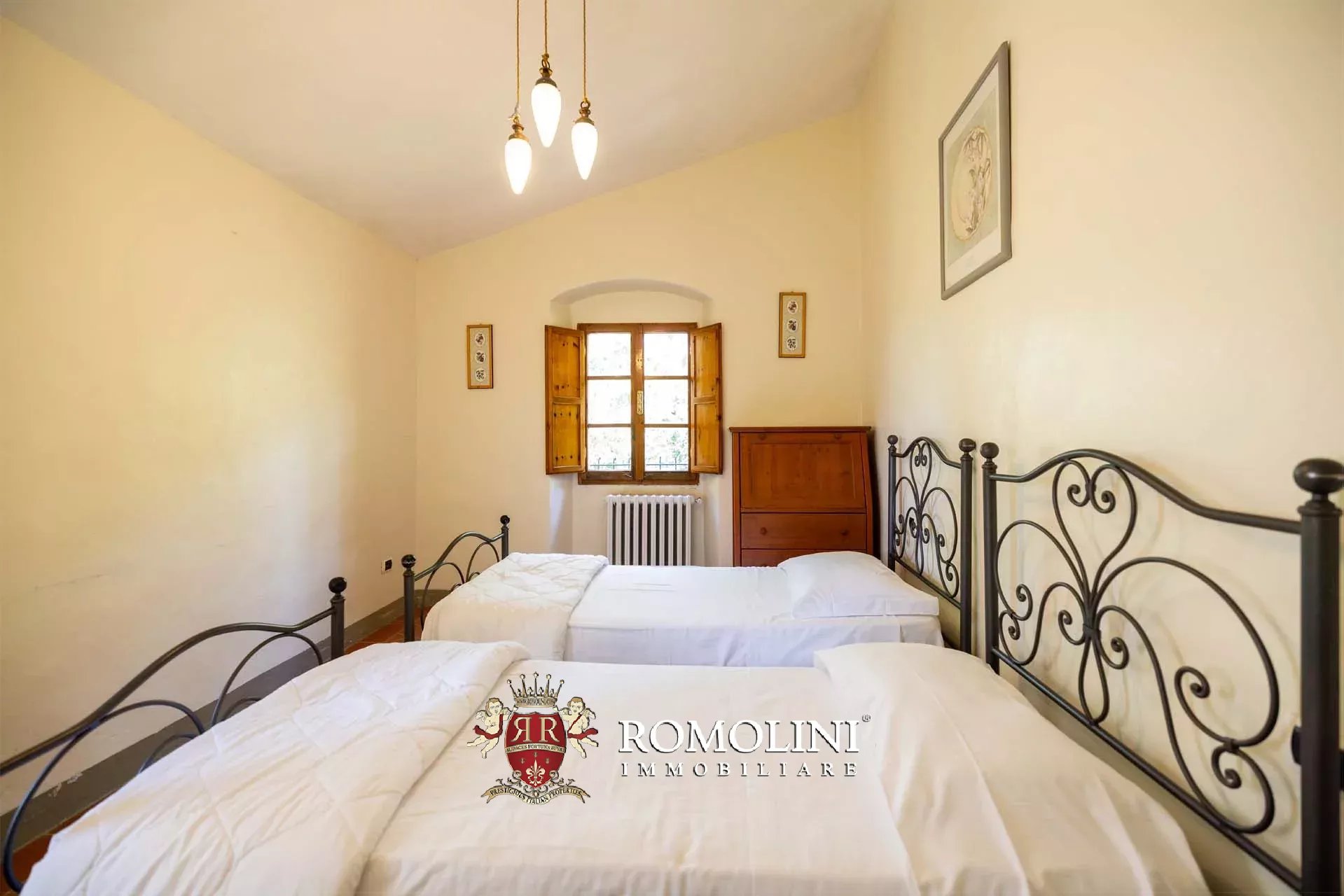 15 Bedroom Villa/Townhouse's Image 36