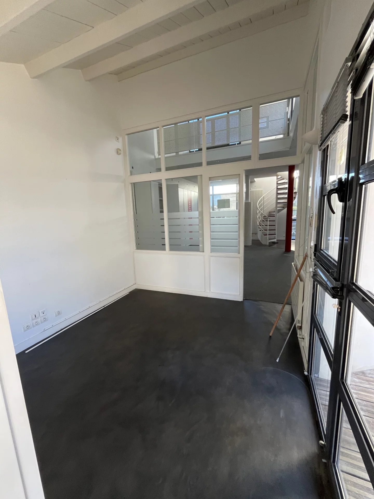 Bureaux 170 m2
