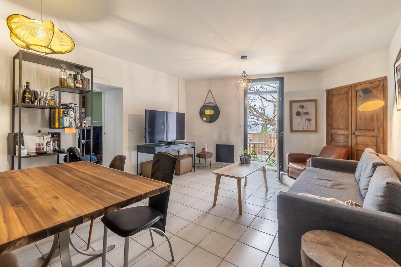 Apartment with balcony in Bonnieux