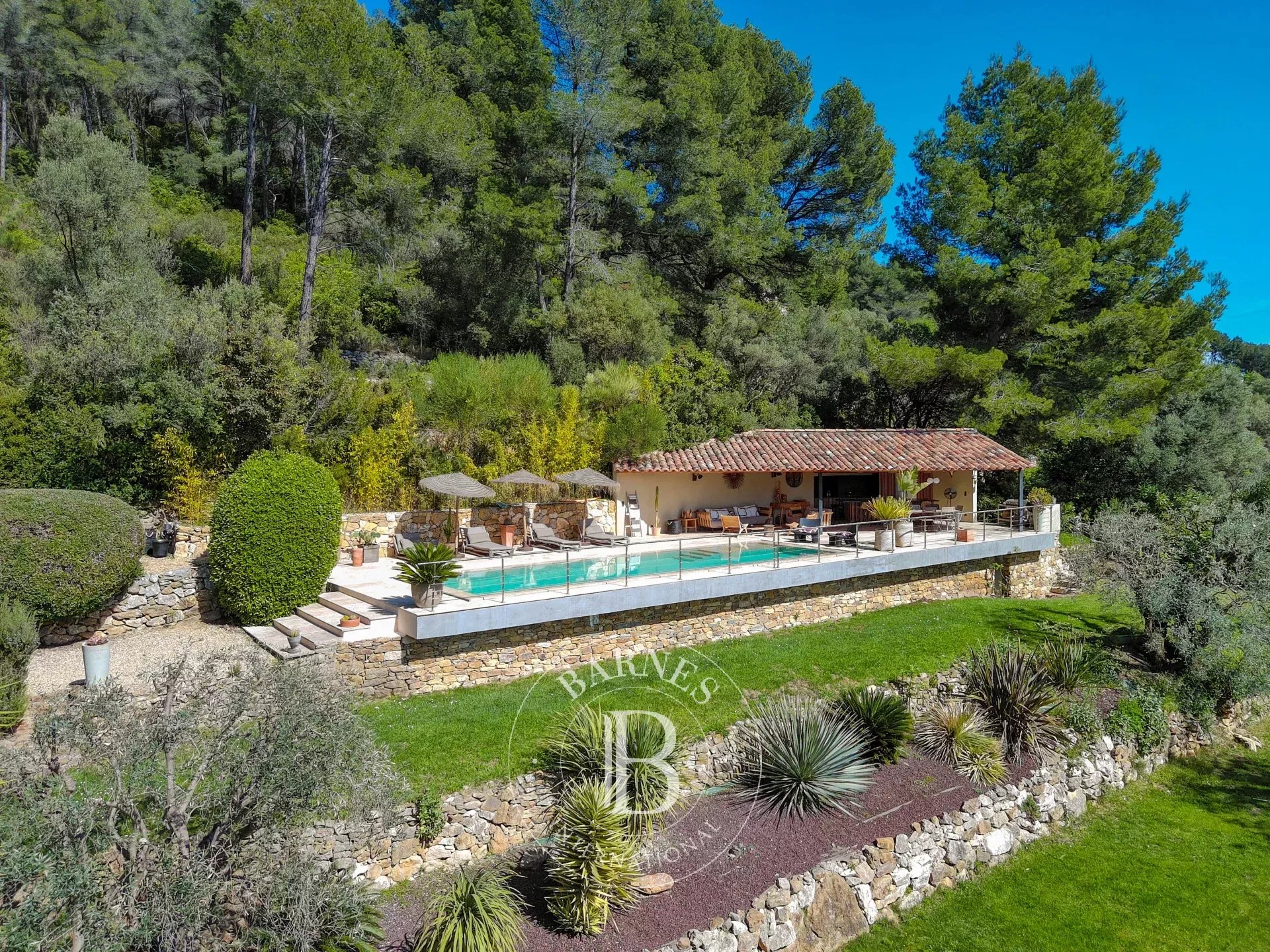 Ev Évenos - picture 35