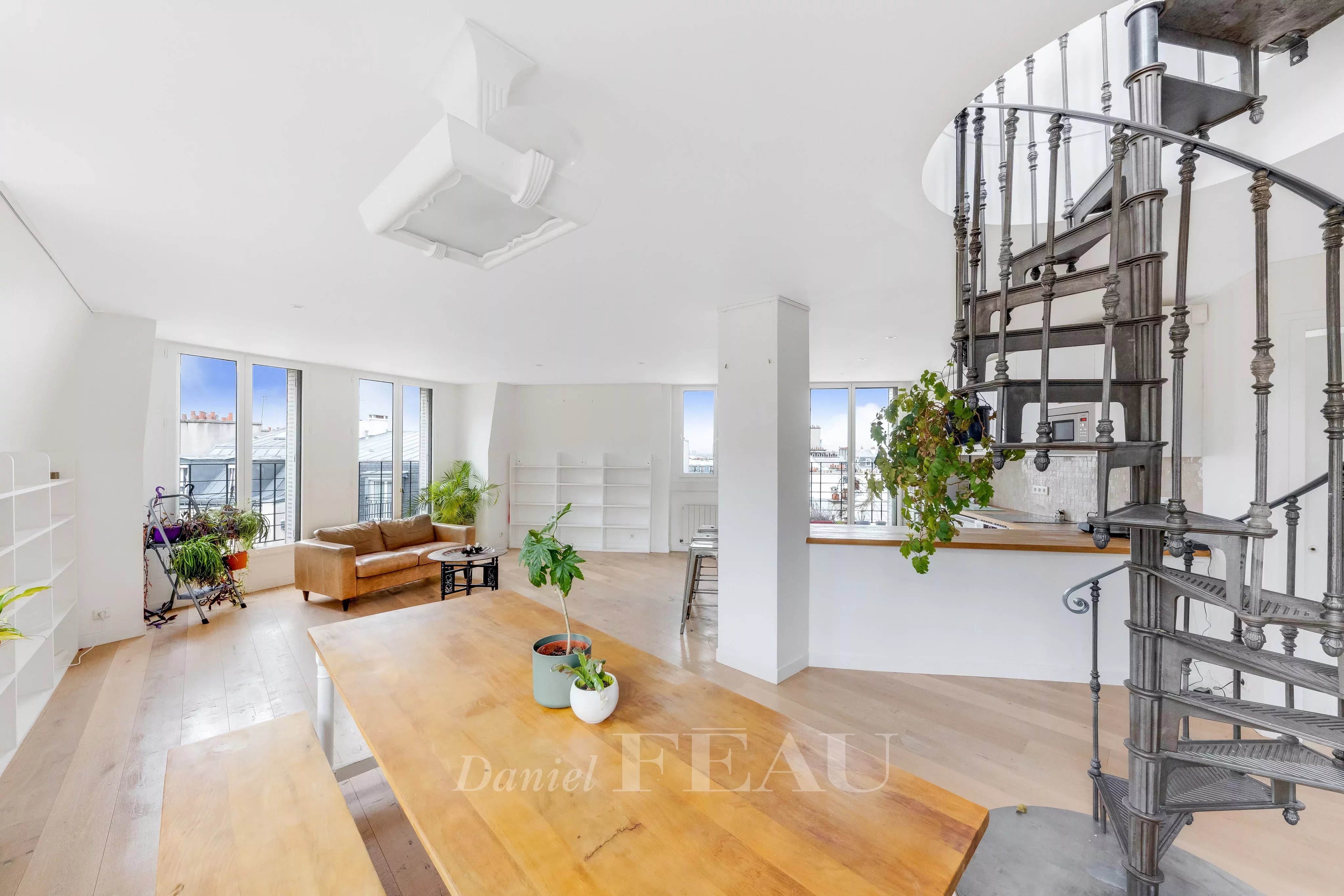 Rental Apartment Paris 18th