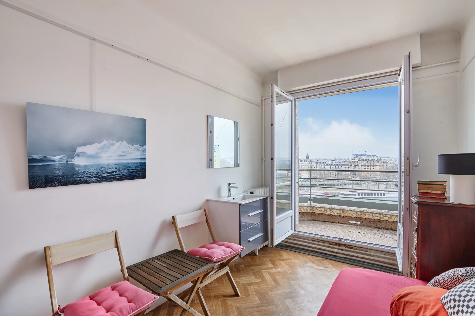 1 Bedroom Apartment/Flat's Image 11