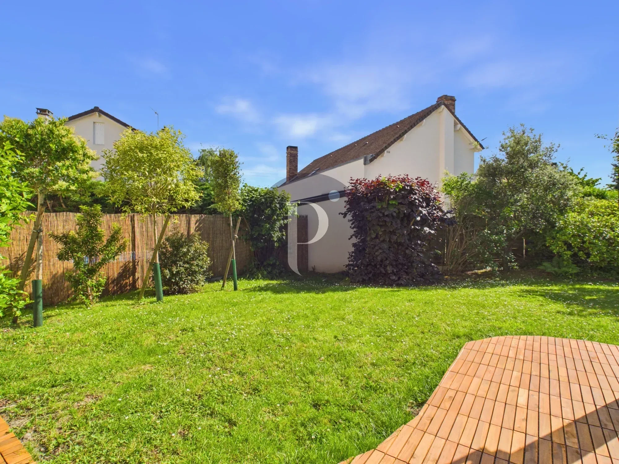 vente-maison-8-pieces-verrieres-le-buisson-86964081
