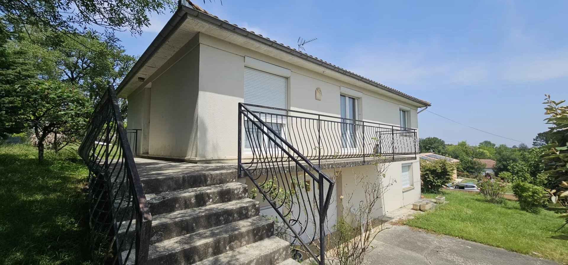Agence immobilière de 