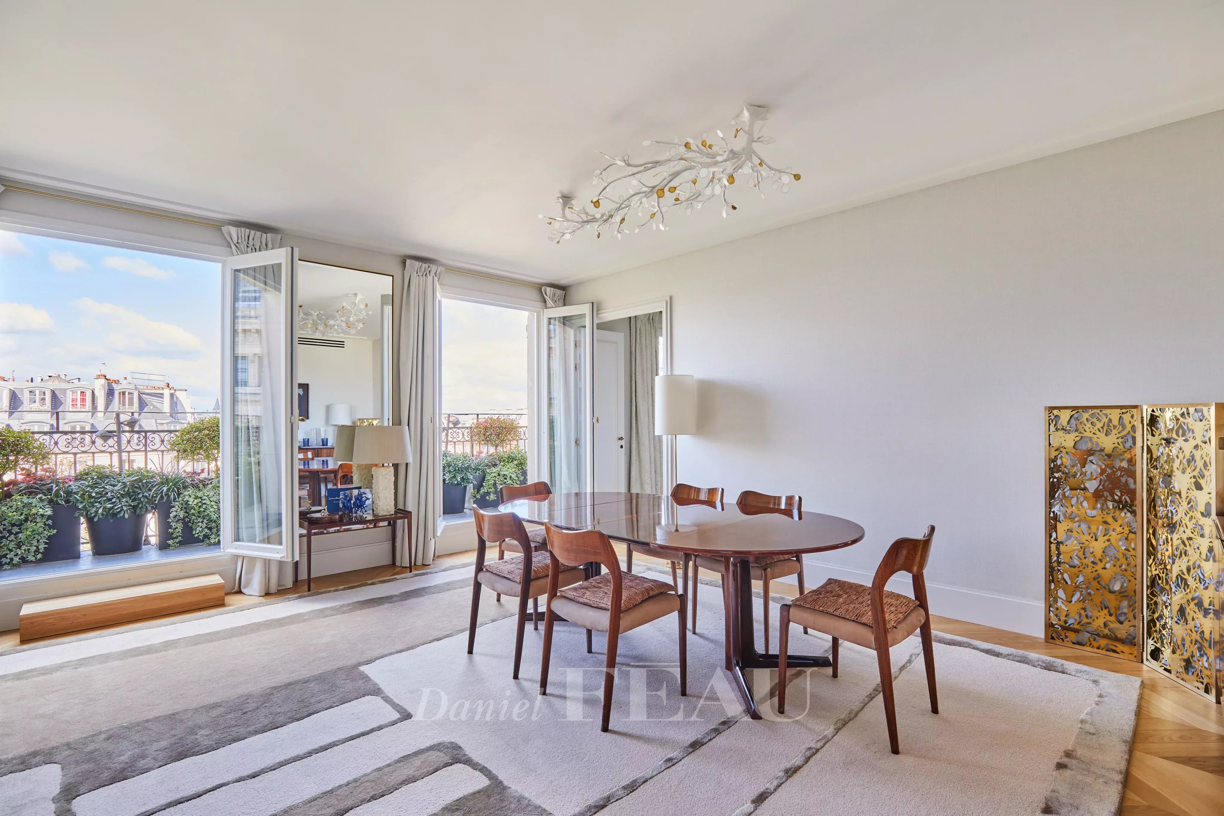 Sale Apartment Paris 5th
