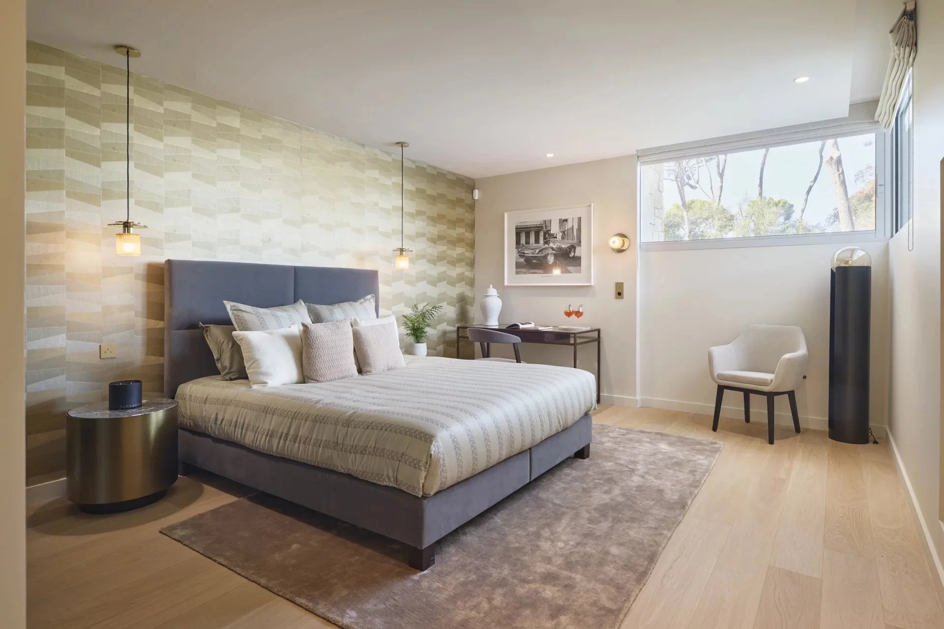 LUXUEUSE VILLA CONTEMPORAINE NEUVE - CAP D'ANTIBES