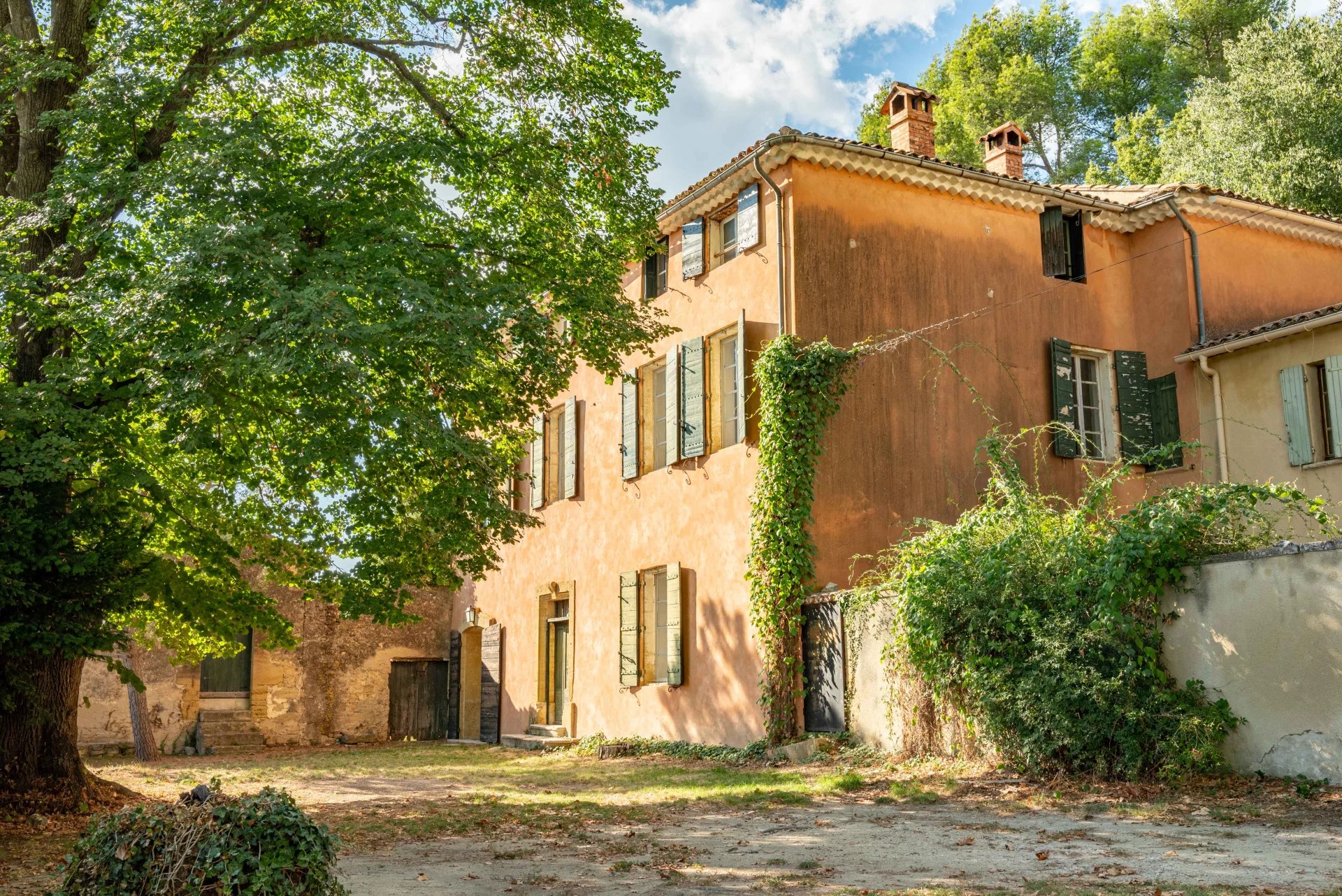 Sale Property Vaugines