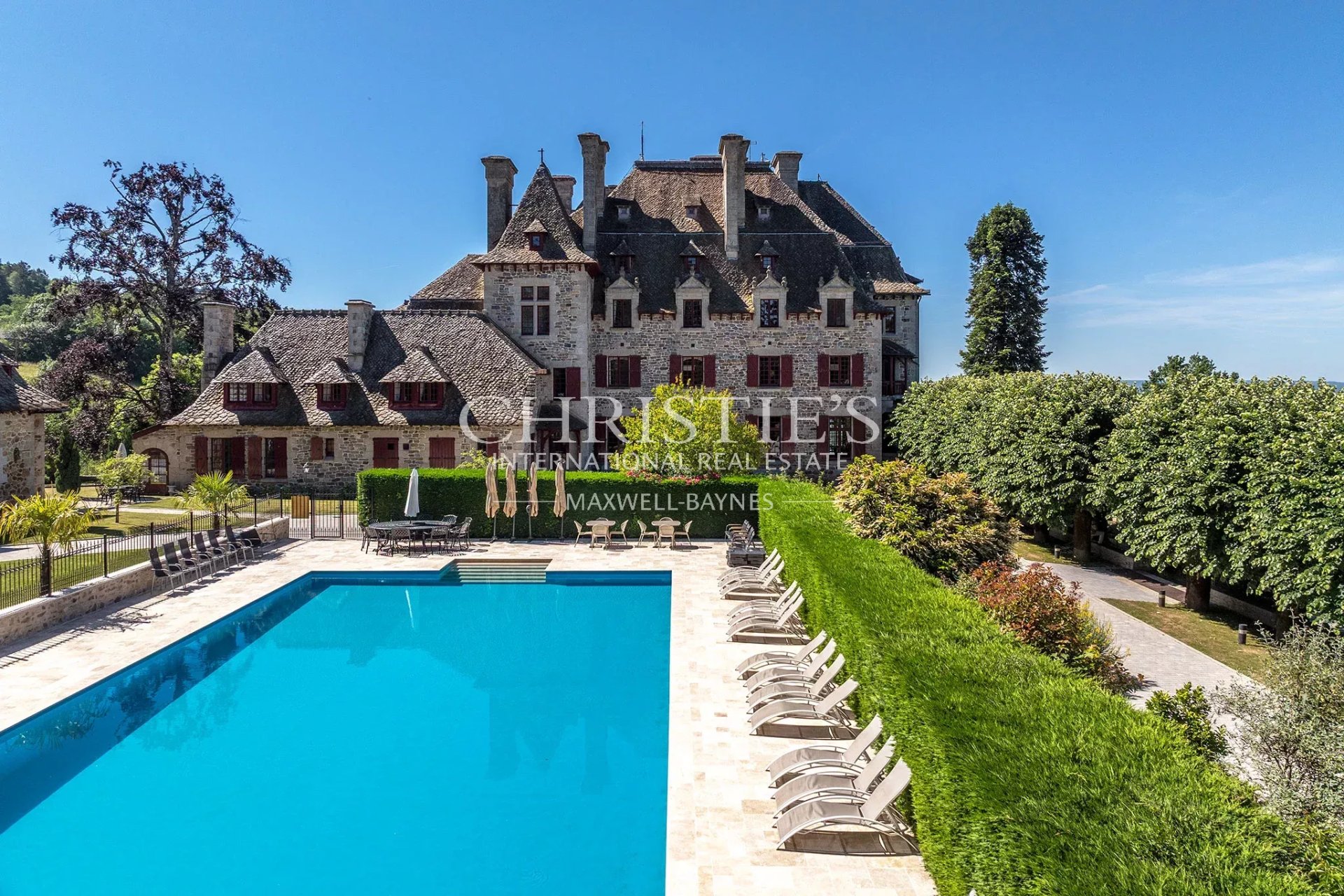 38 Bedroom Chateau's Image 118
