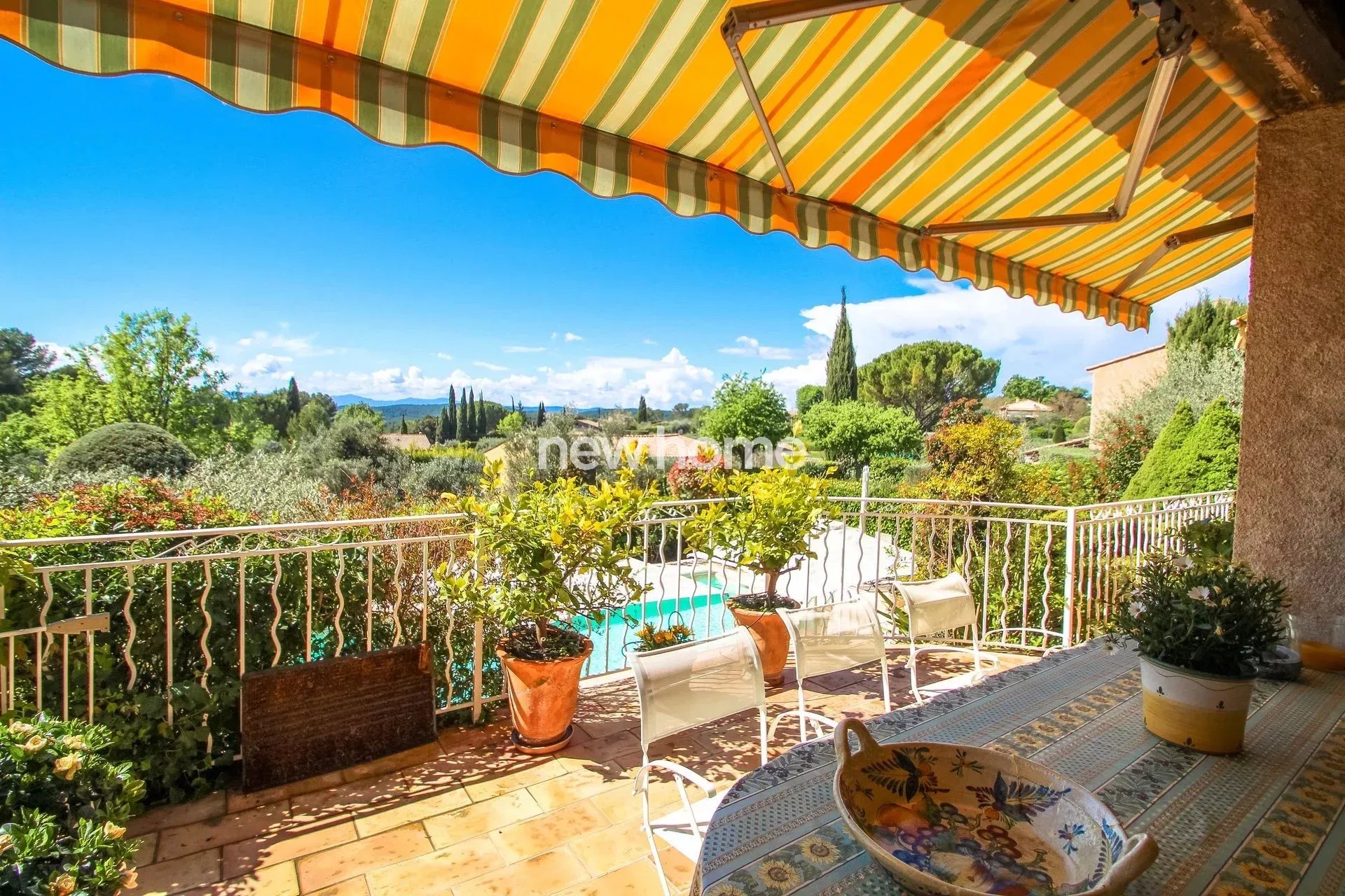 Charmante villa avec piscine chauffée proche du village de Flayosc
