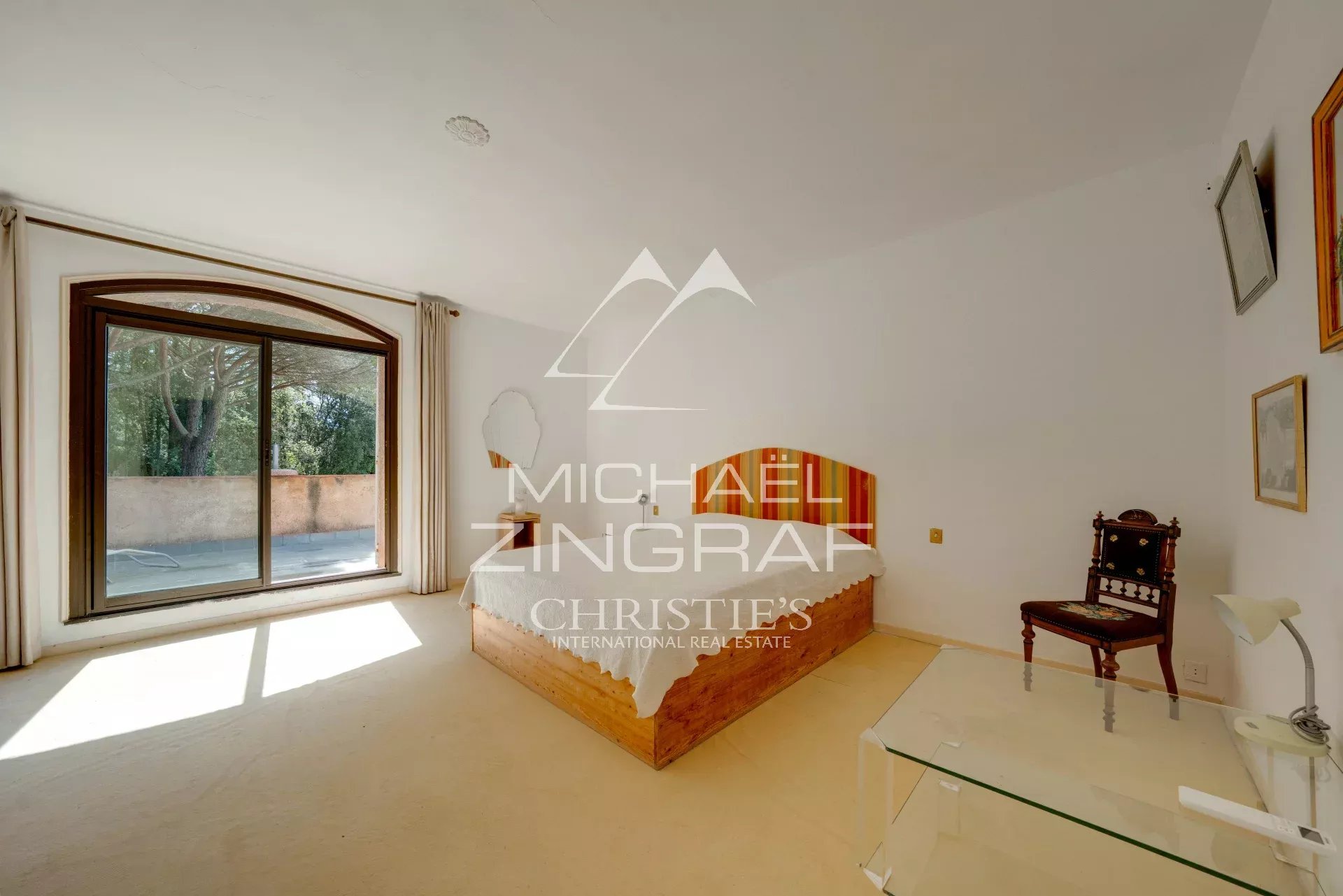6 Bedroom Villa/Townhouse's Image 13
