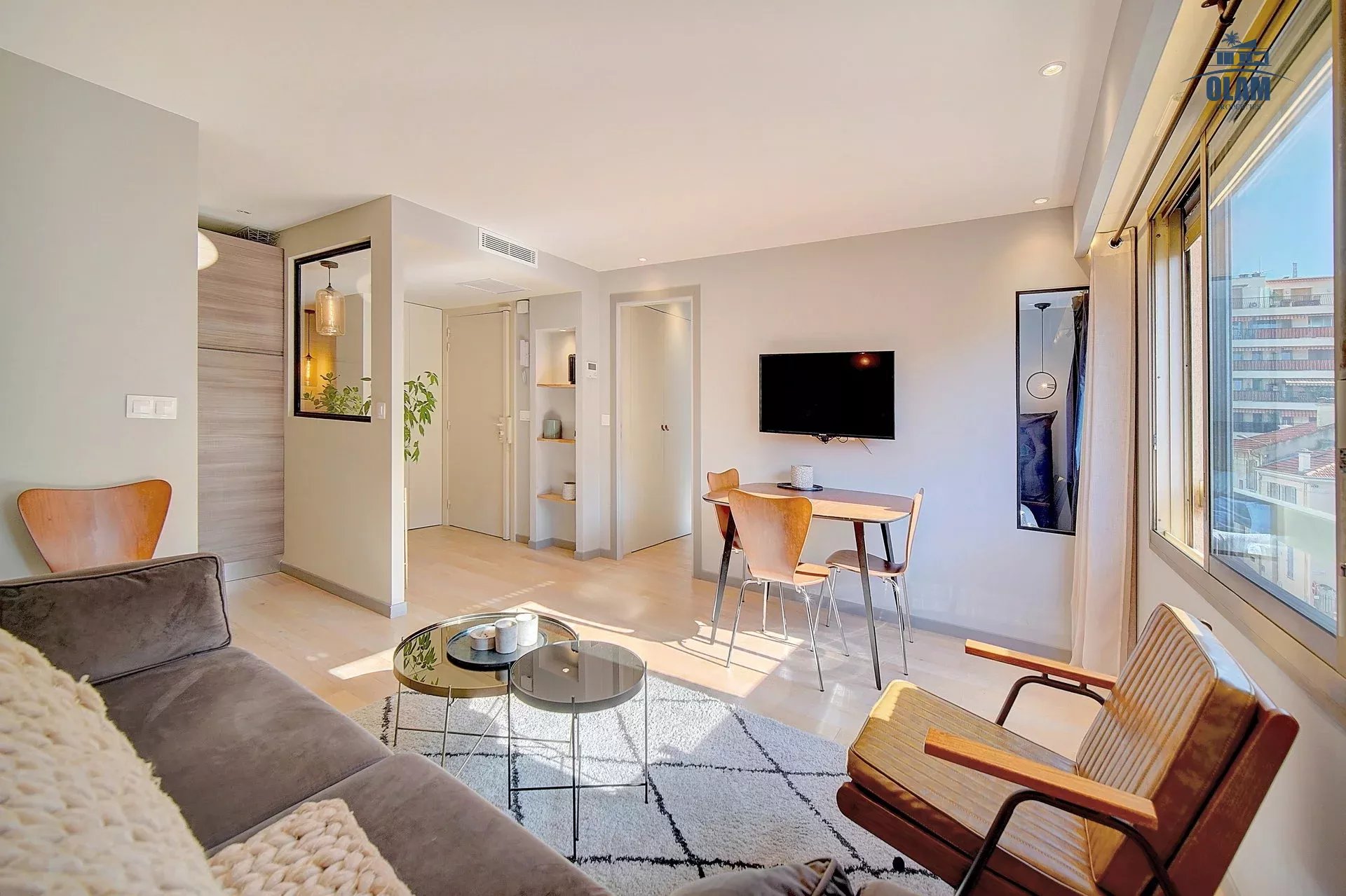 Agence immobilière de 