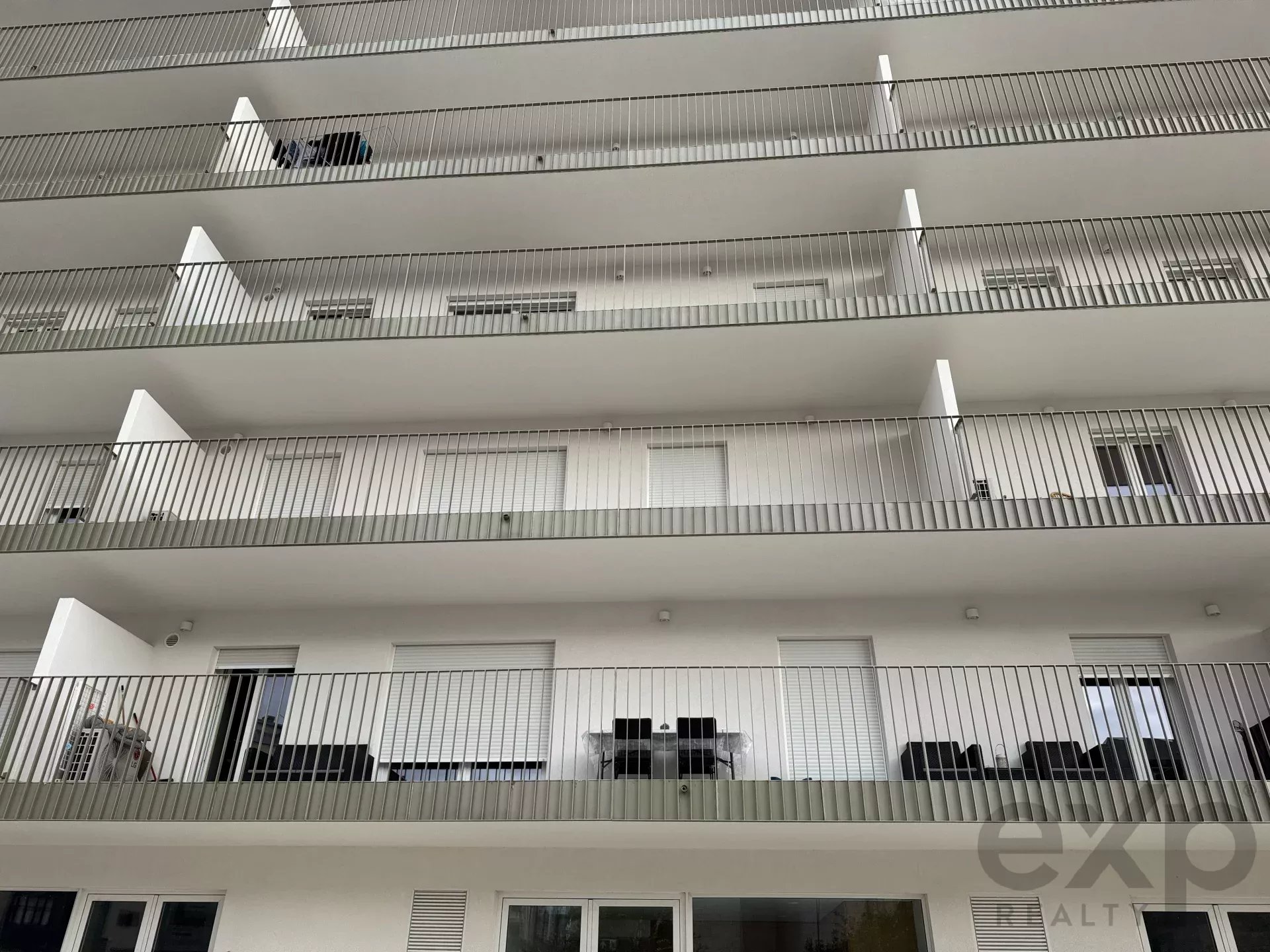 2-BEDR. SUITE, POOL, BALCONY, GARAGE 86351022 image 50