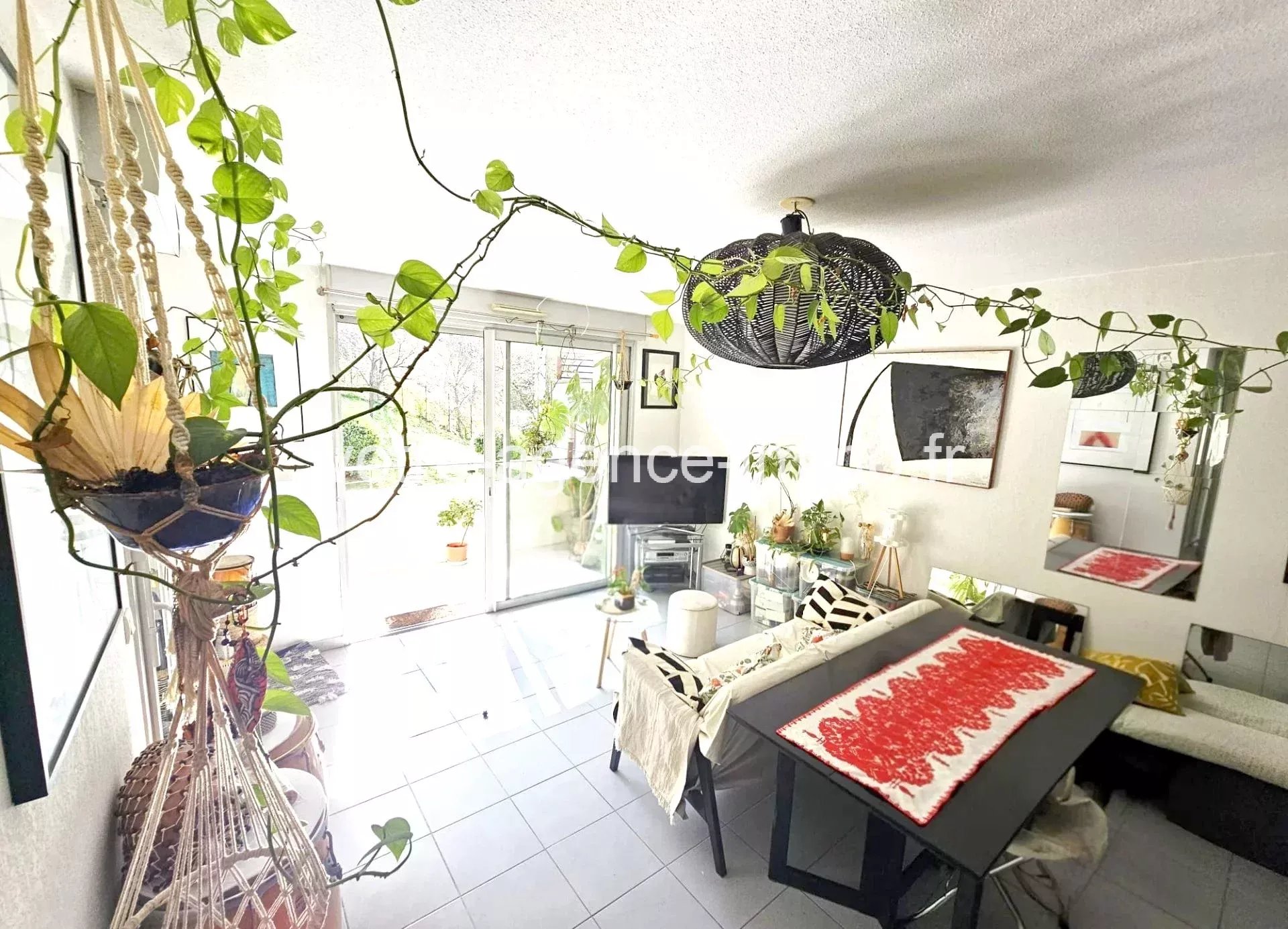 Agence immobilière de VOTRE-AGENCE-IMMO.FR