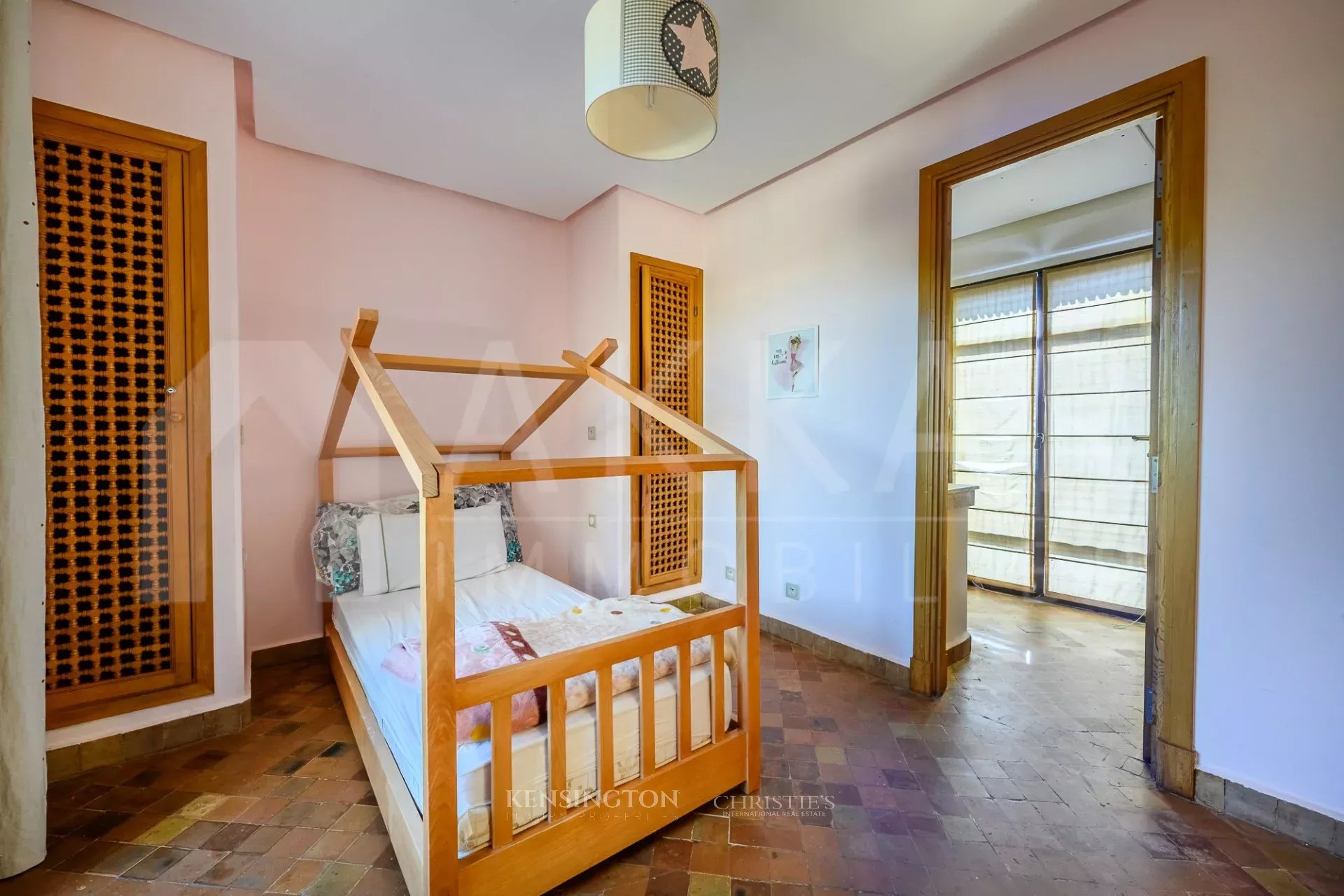 6 Bedroom Villa/Townhouse's Image 16