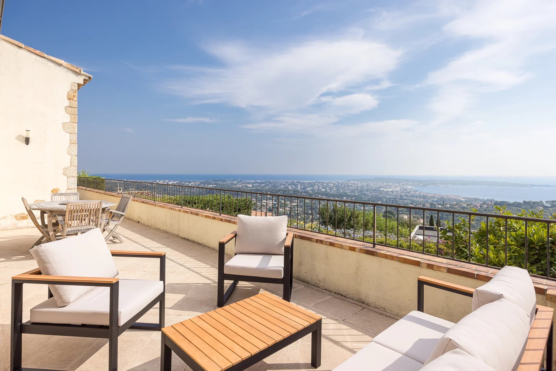 Sale Villa Vallauris Retenaou