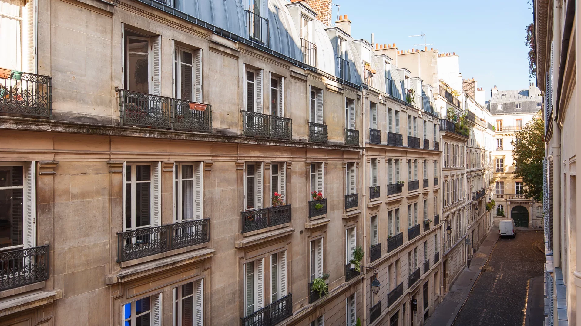 Paris 9e - CADET / BONNE NOUVELLE