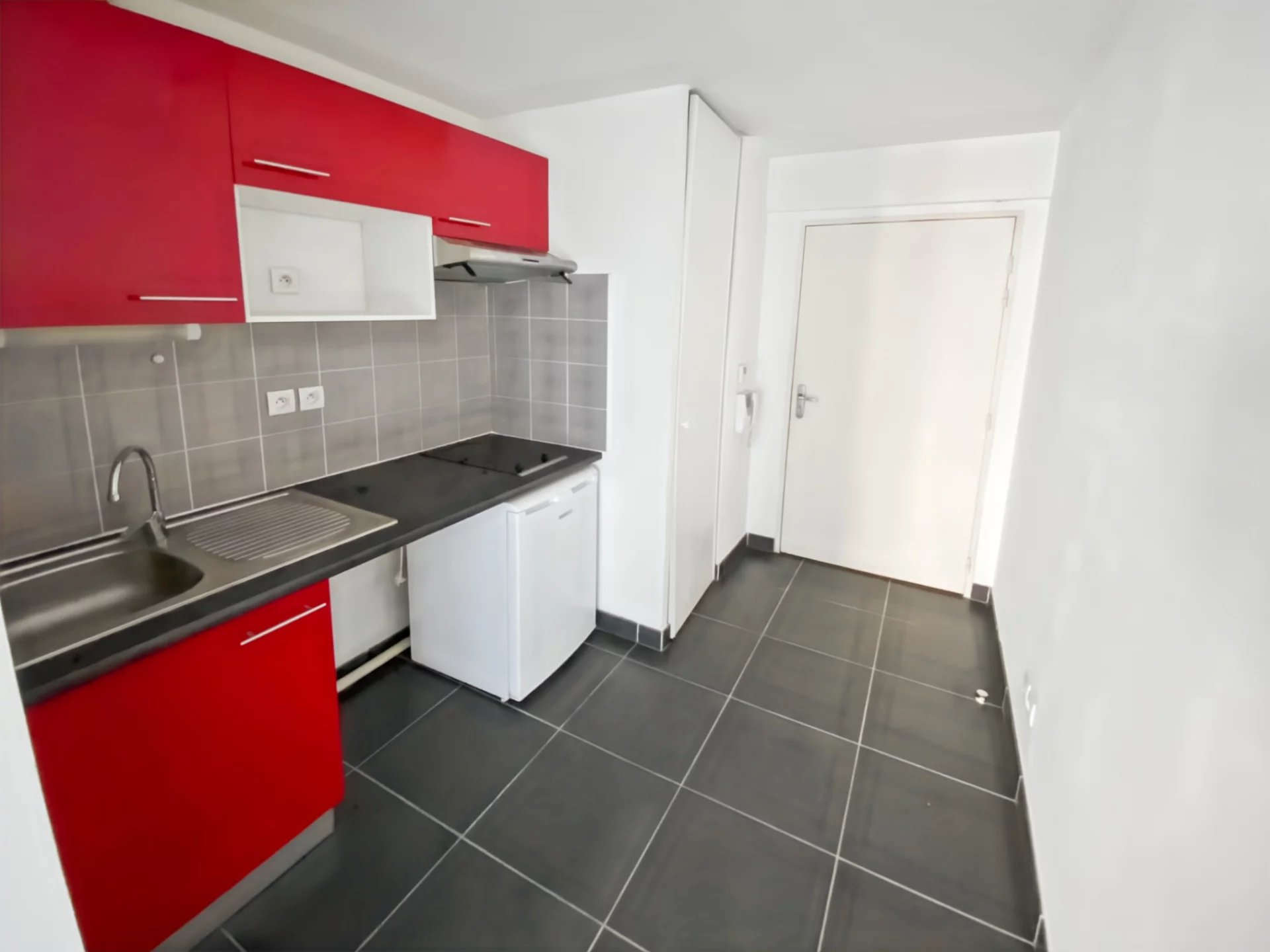 BLAGNAC - STUDIO 22 M² AU 1ER ETAGE