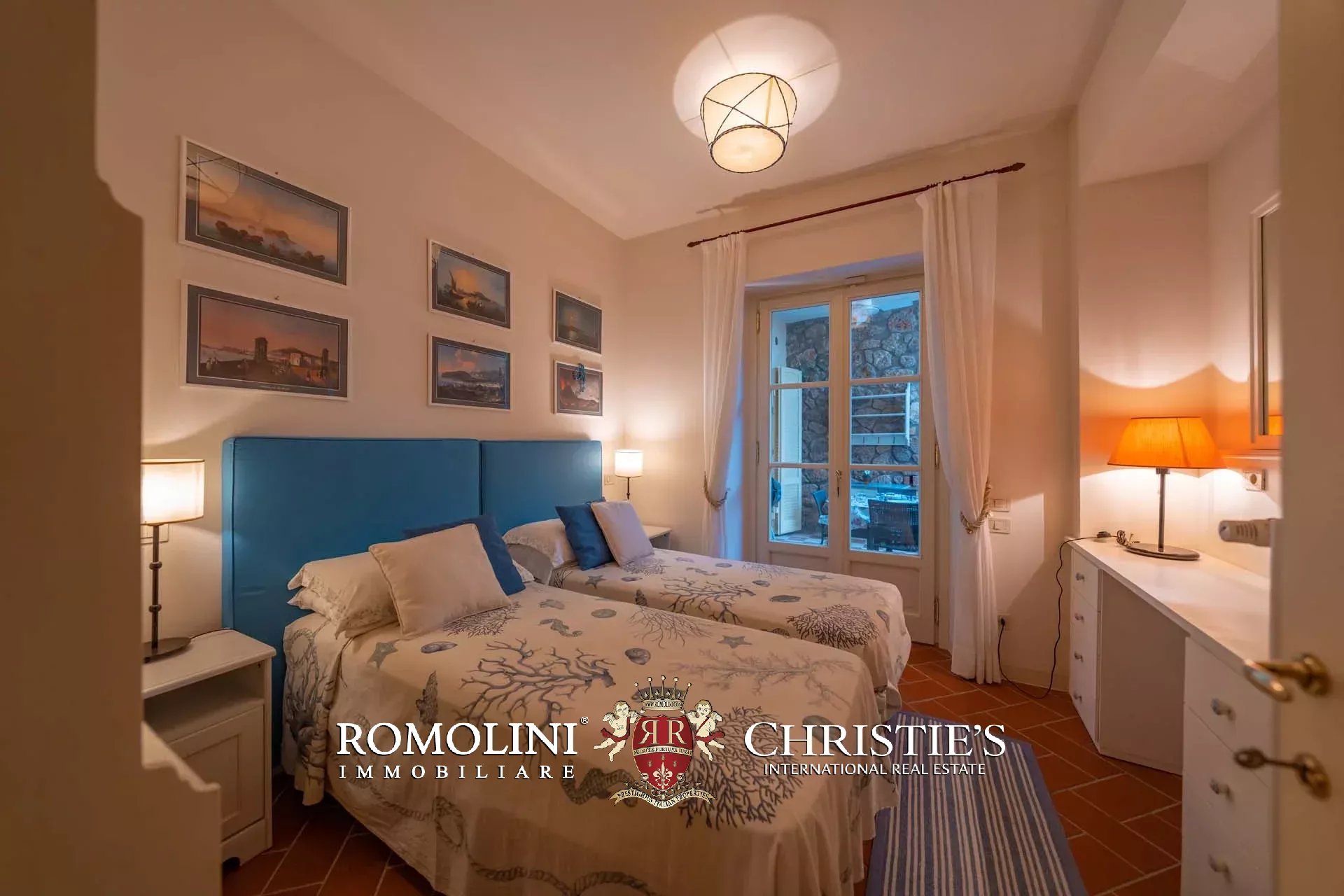 11 Bedroom Villa/Townhouse's Image 73