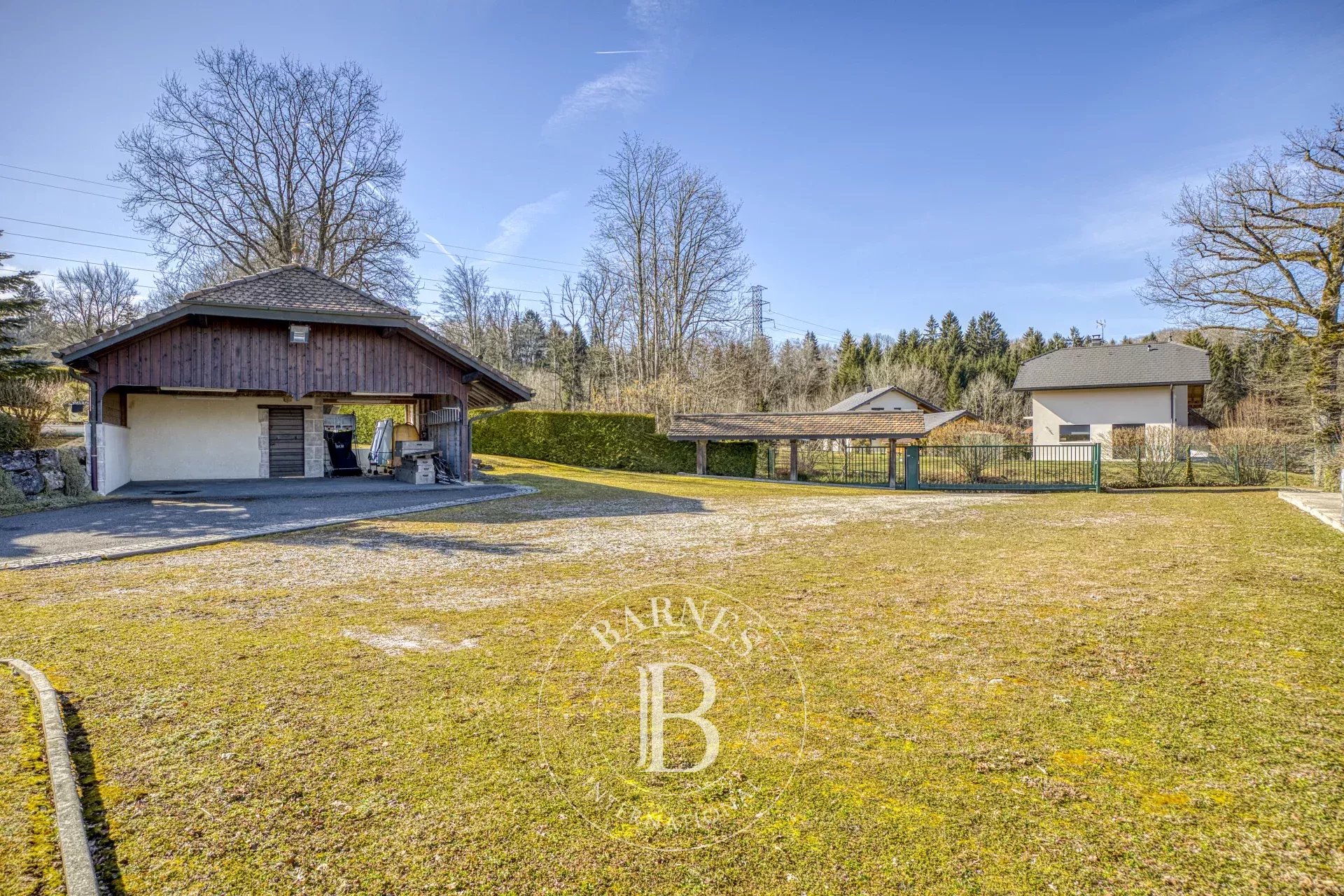 Arazi Reignier-Ésery