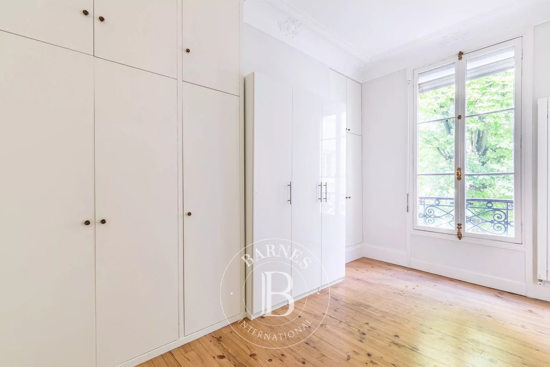 Daire Paris 8ème - picture 9