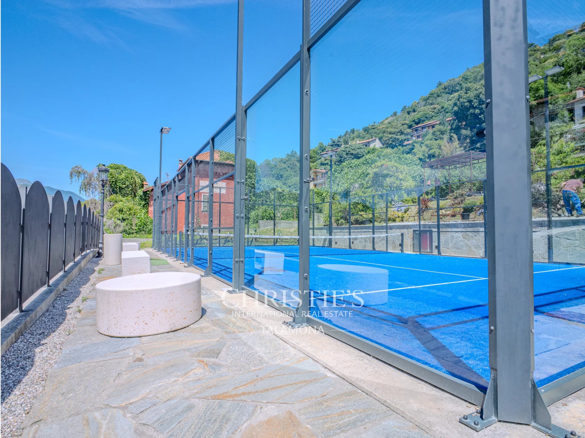 6 Bedroom Villa/Townhouse's Image 70