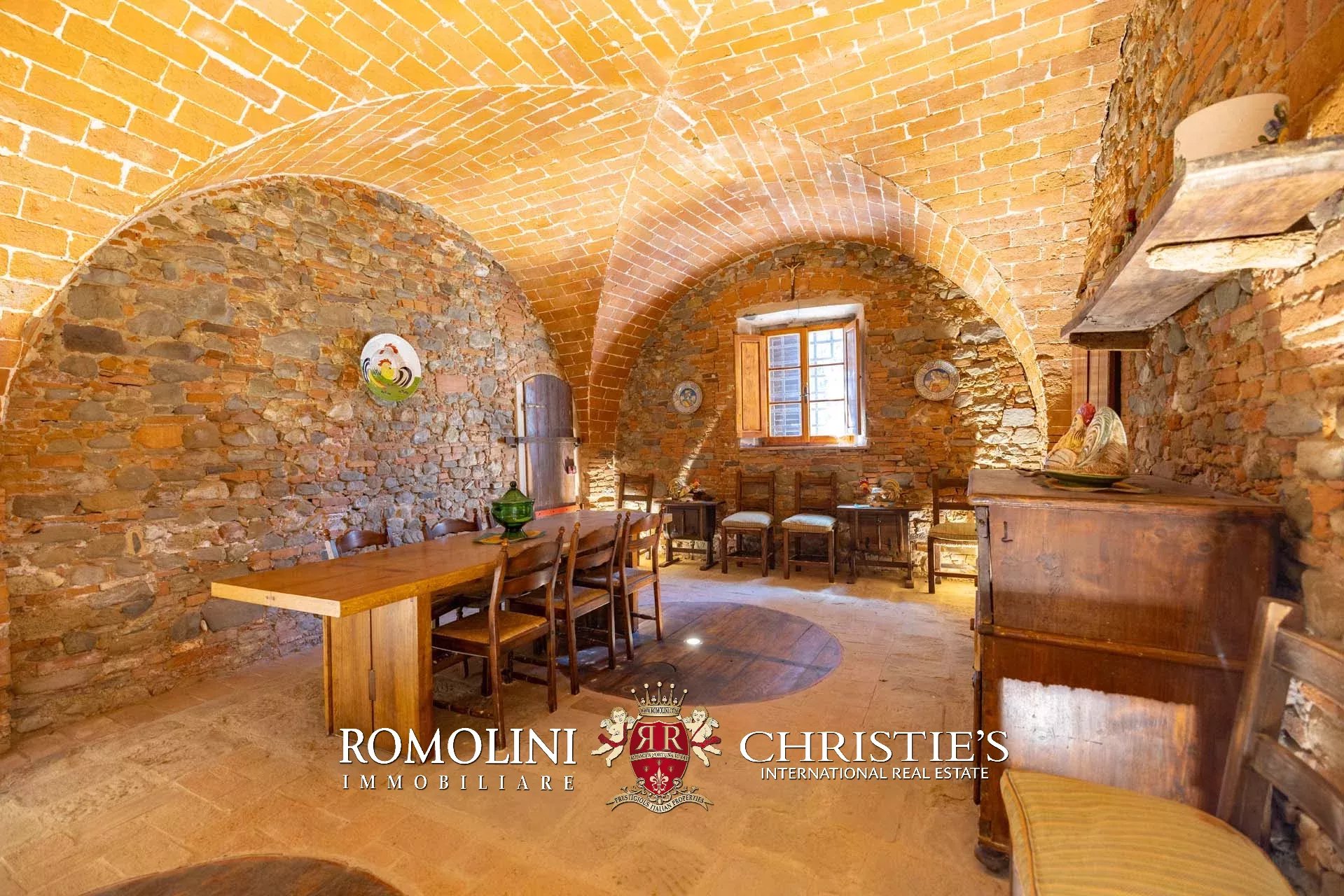 30 Bedroom Vineyard's Image 69