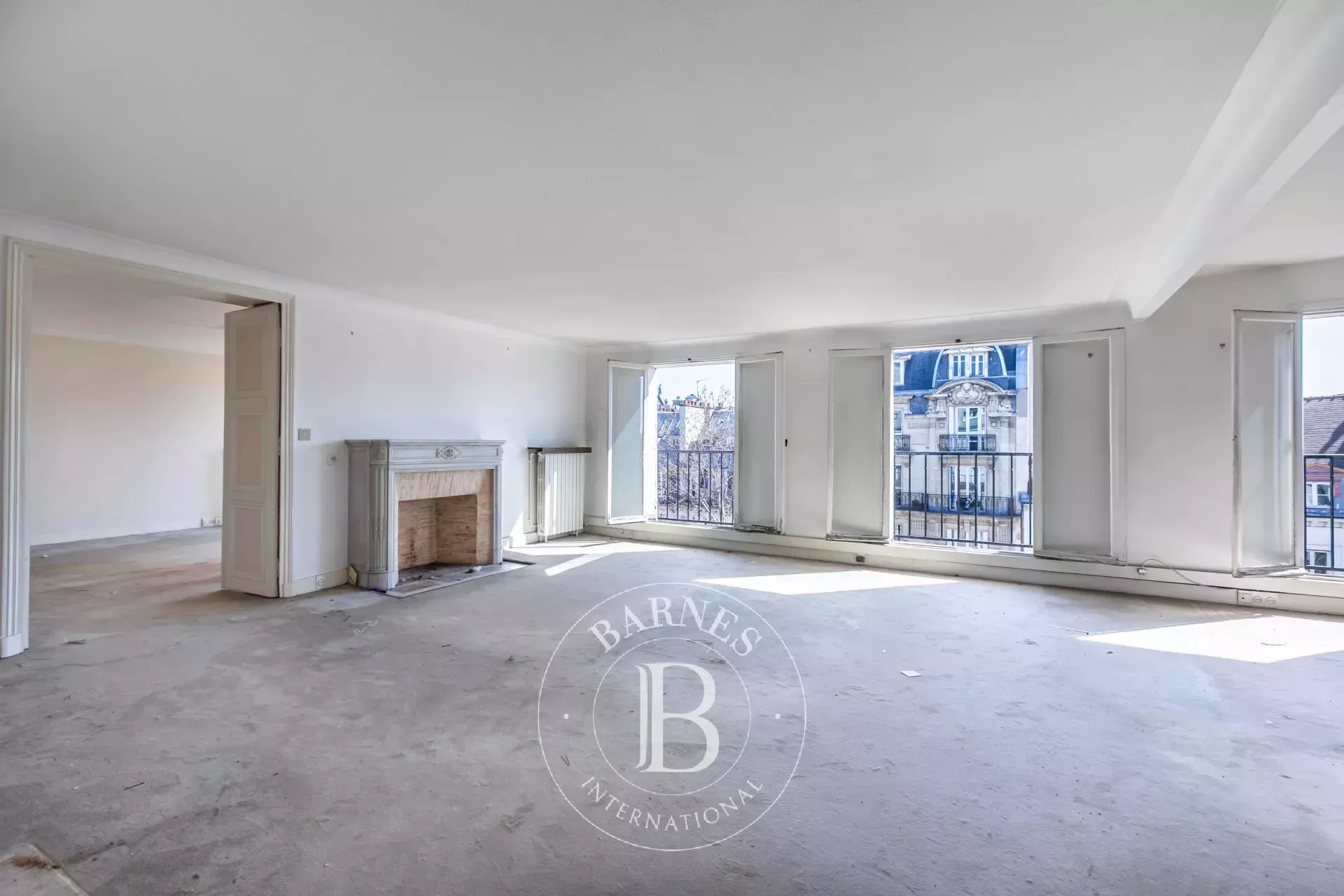 Daire Paris 8ème - picture 5