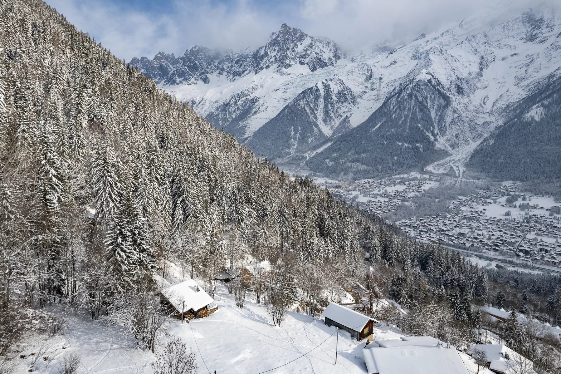 Photo of LES HOUCHES - A charming 3-bed chalet on a huge plot in Coupeau, Les Houches