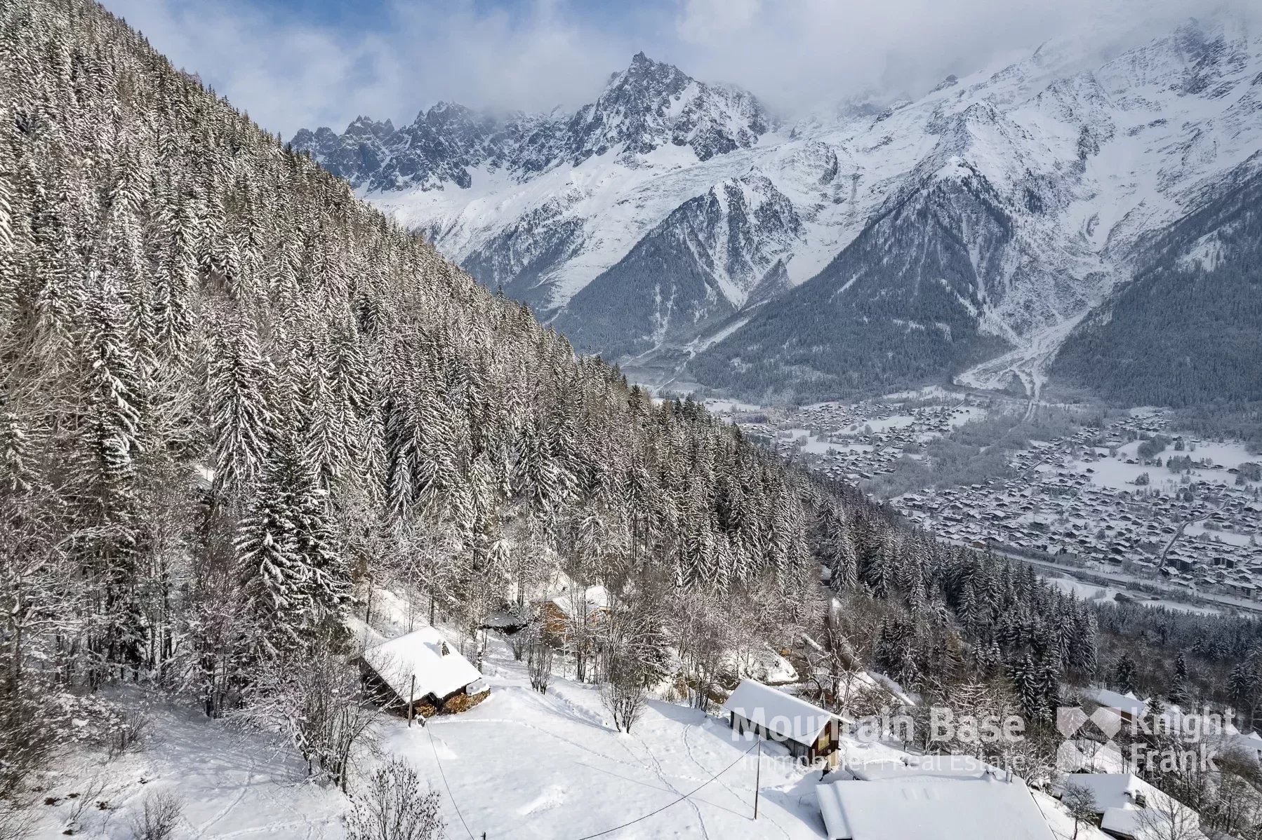 Photo of A charming small chalet in the mountain pasture of Coupeau