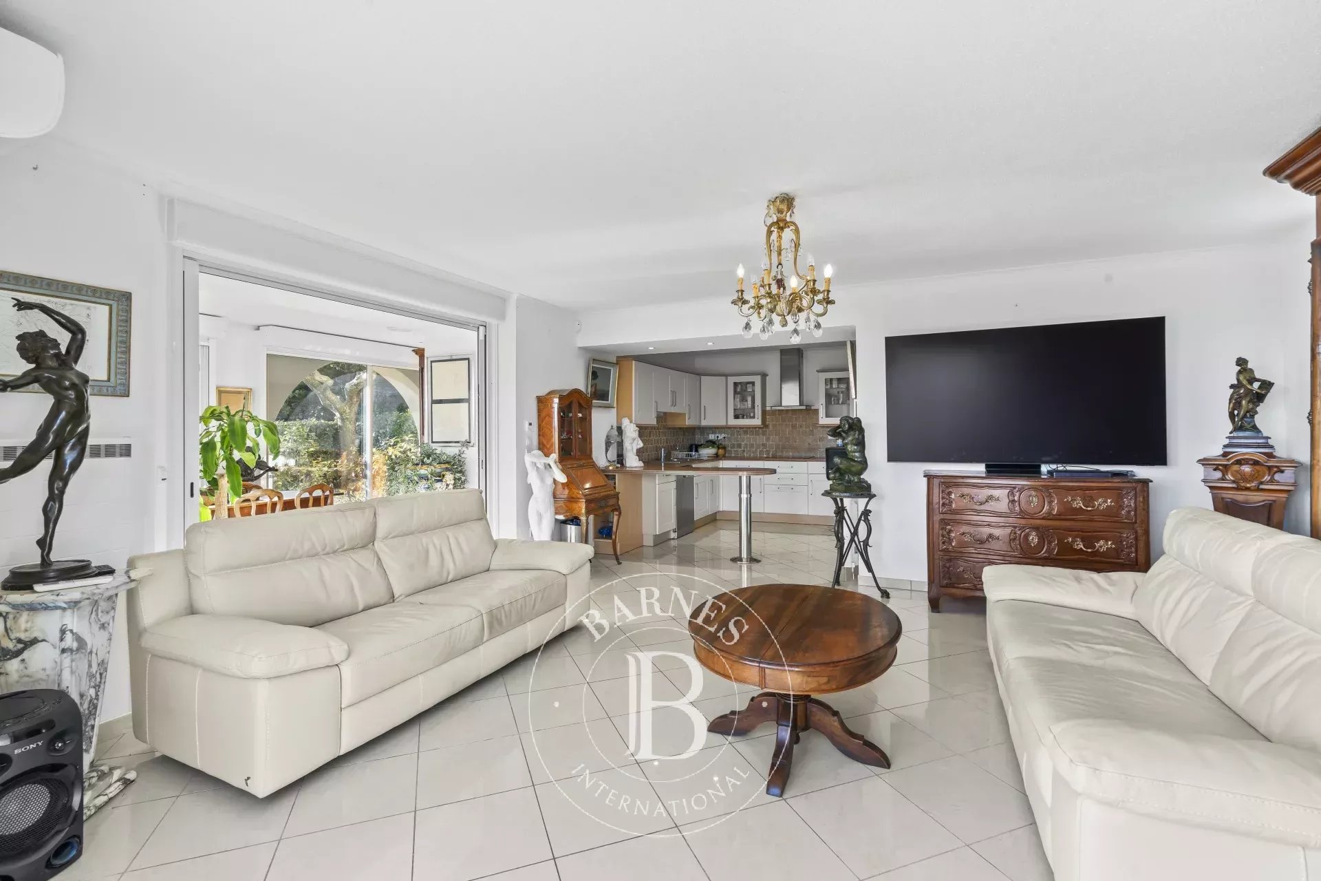 Daire Sainte-Maxime - picture 6