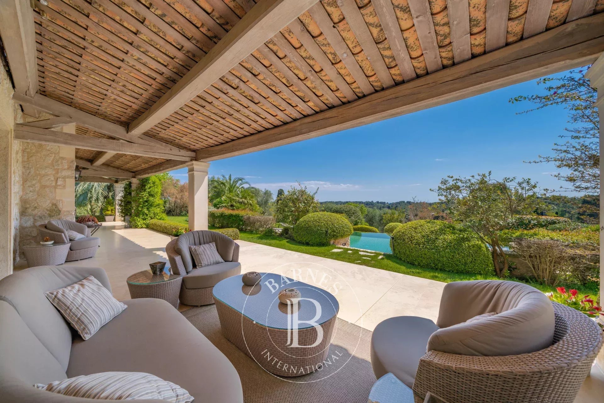 Mouans-Sartoux Castellaras, charming property with panoramic views - picture 6