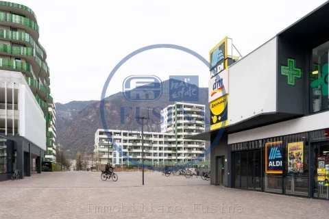 Negozio---Locale-commerciale-in-vendita---Bolzano-1
