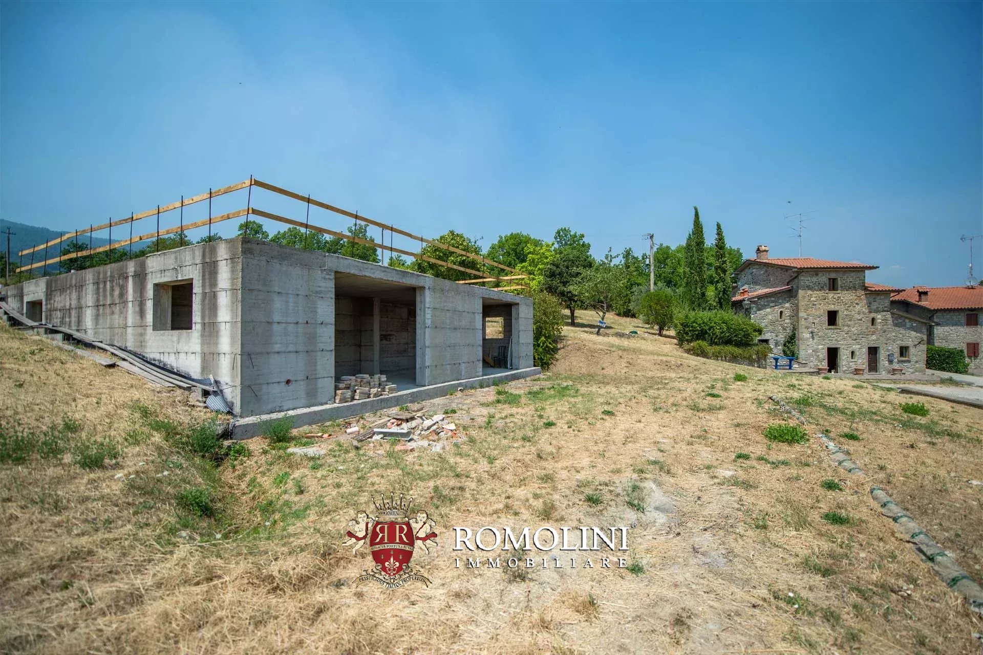 6 Bedroom Villa/Townhouse's Image 15