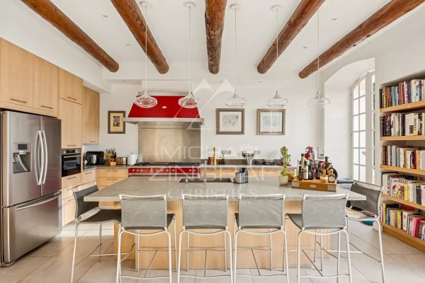 Co-exclusive: Exceptional bastide Aixoise — photo 6