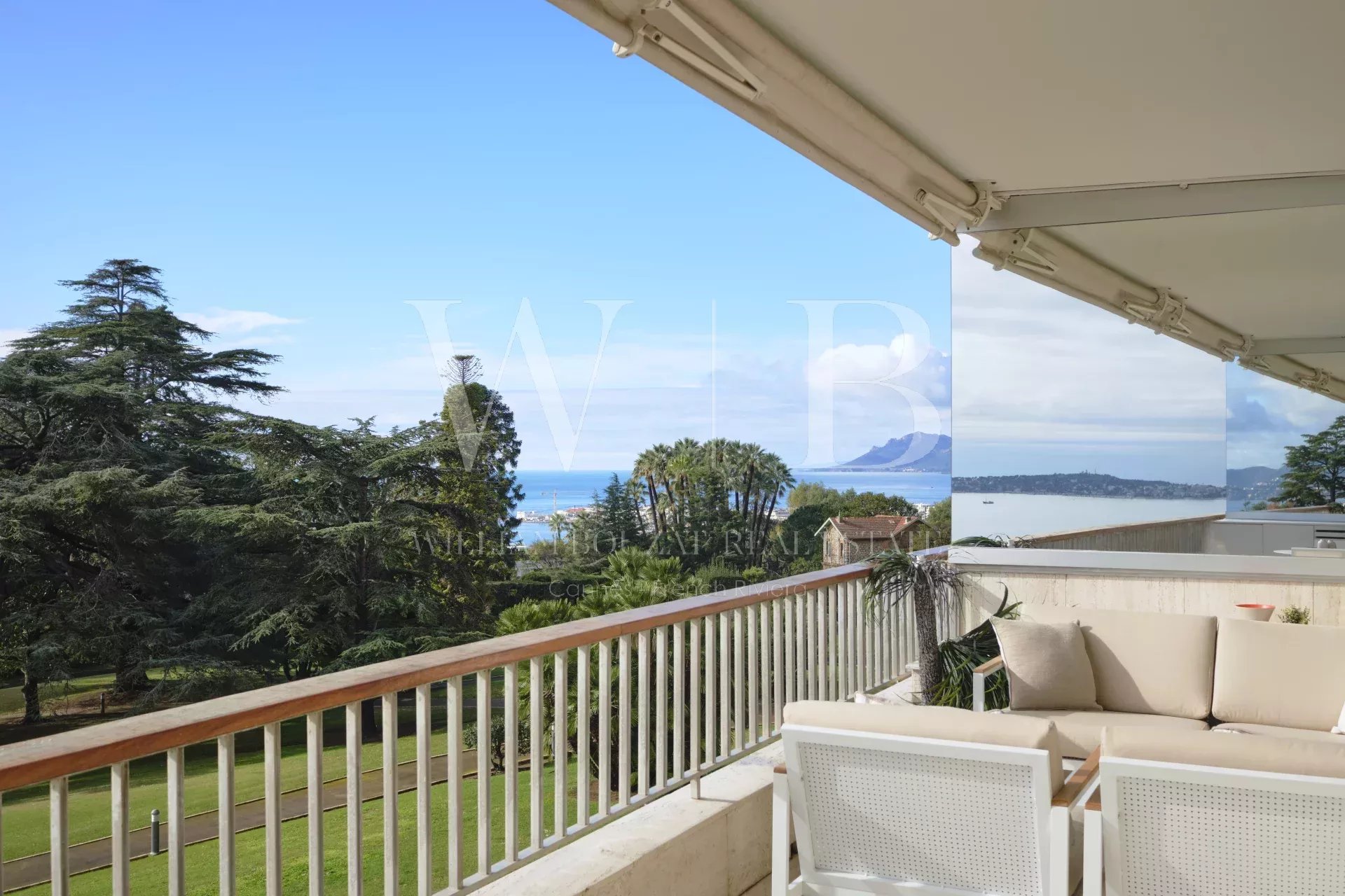 Agence immobilière de WILLIAM BOUZAT REAL ESTATE – Cannes French Riviera