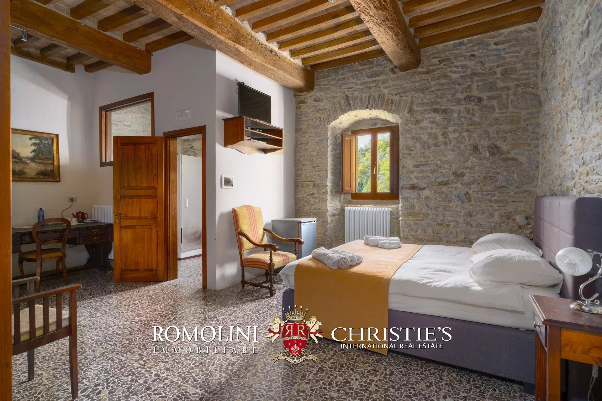 12 Bedroom Villa/Townhouse's Image 26