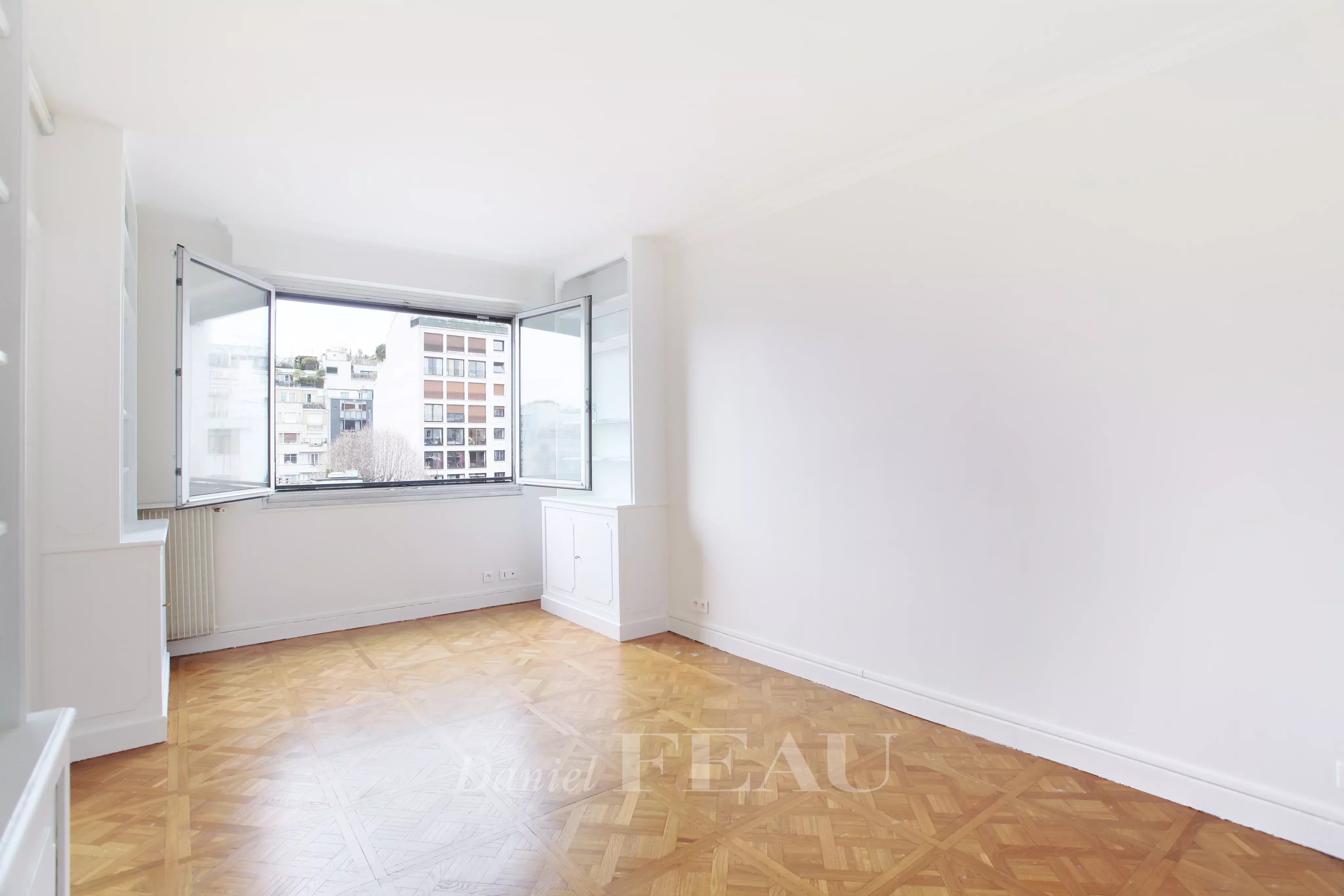 Rental Apartment Paris 16th