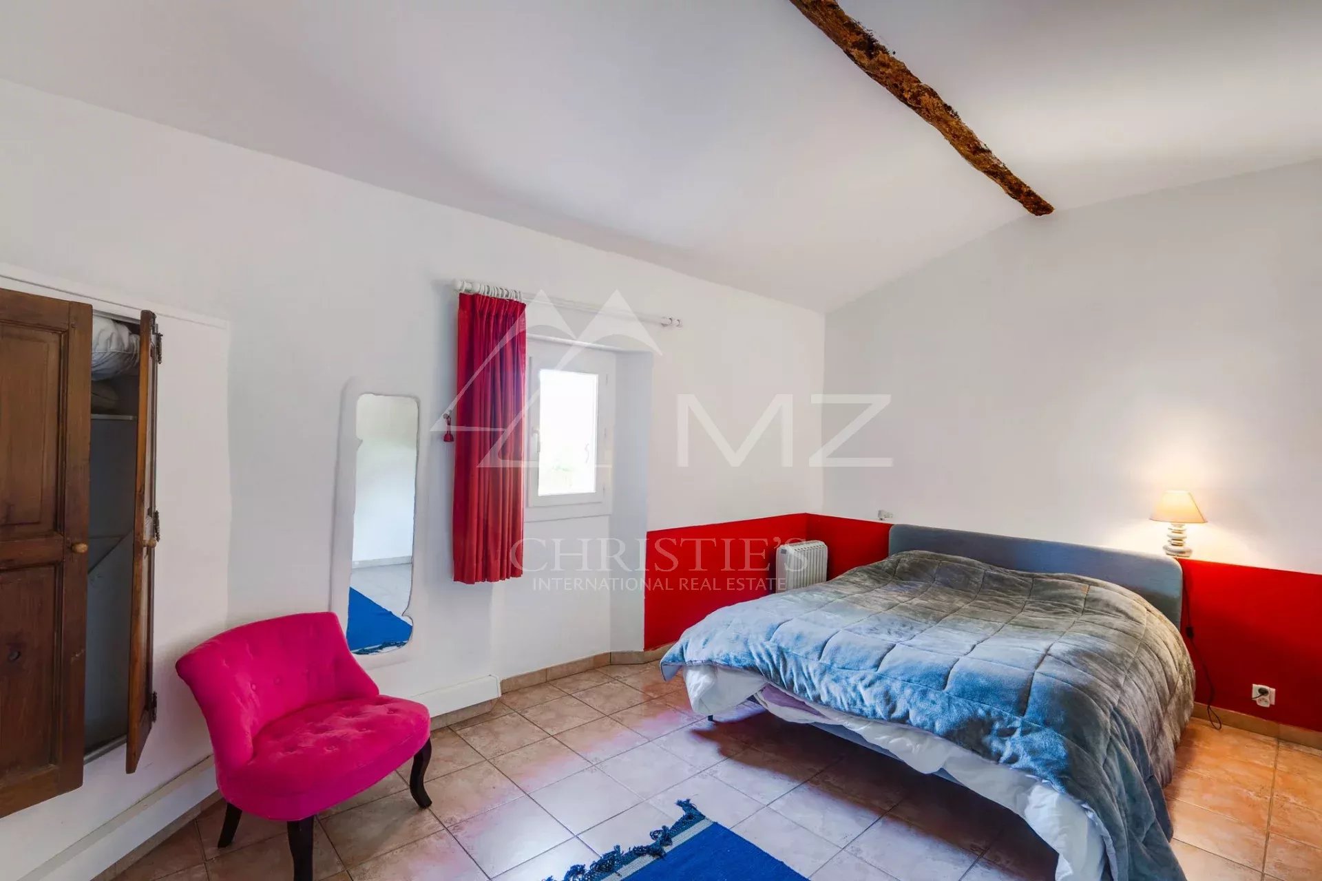7 Bedroom Villa/Townhouse's Image 6