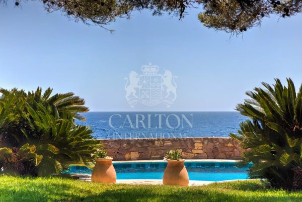 Exclusive Mediterranean Estate with Private Sea Access