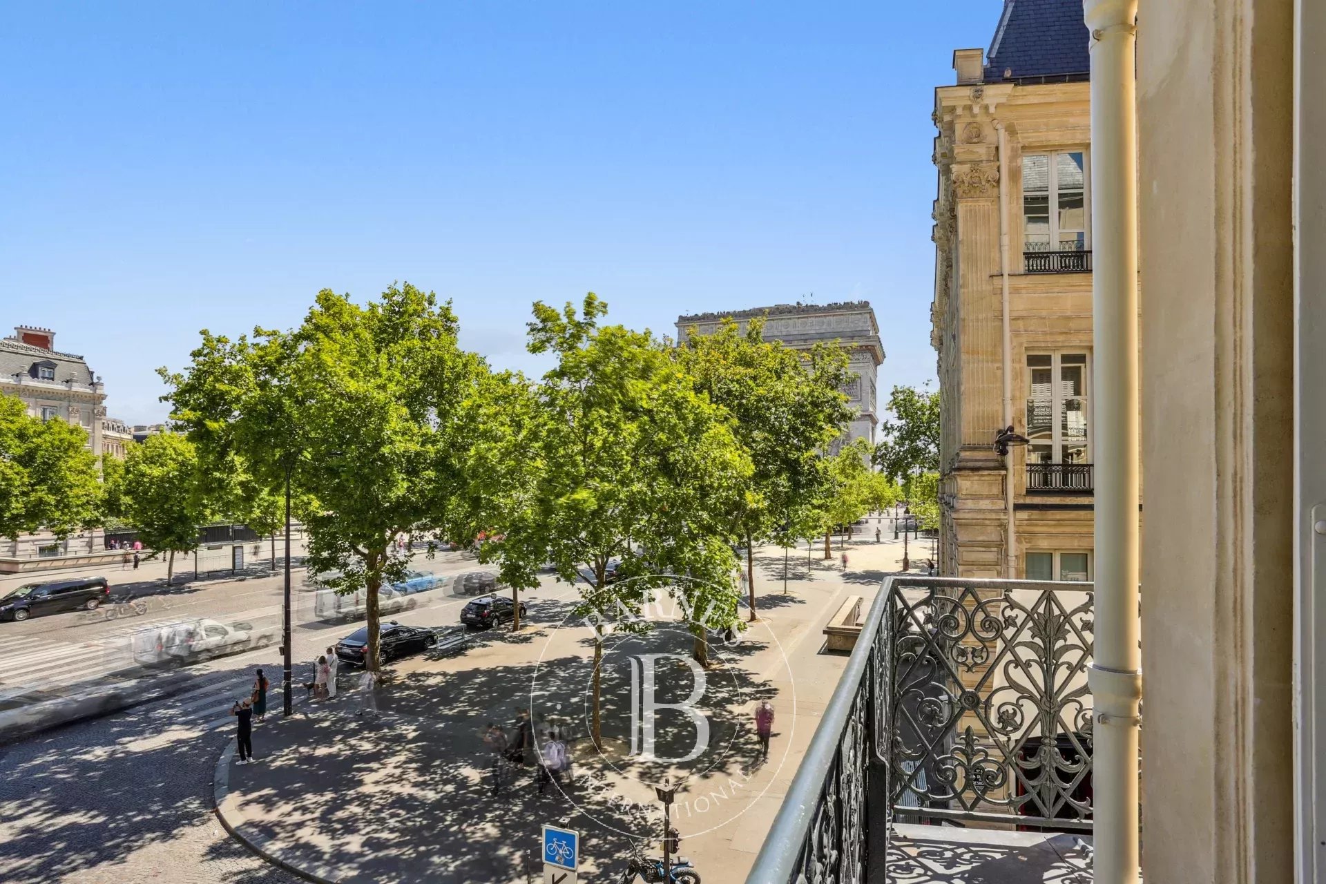 Paris 16 - Arc de Triomphe - Exceptional pied-à-terre - picture 4