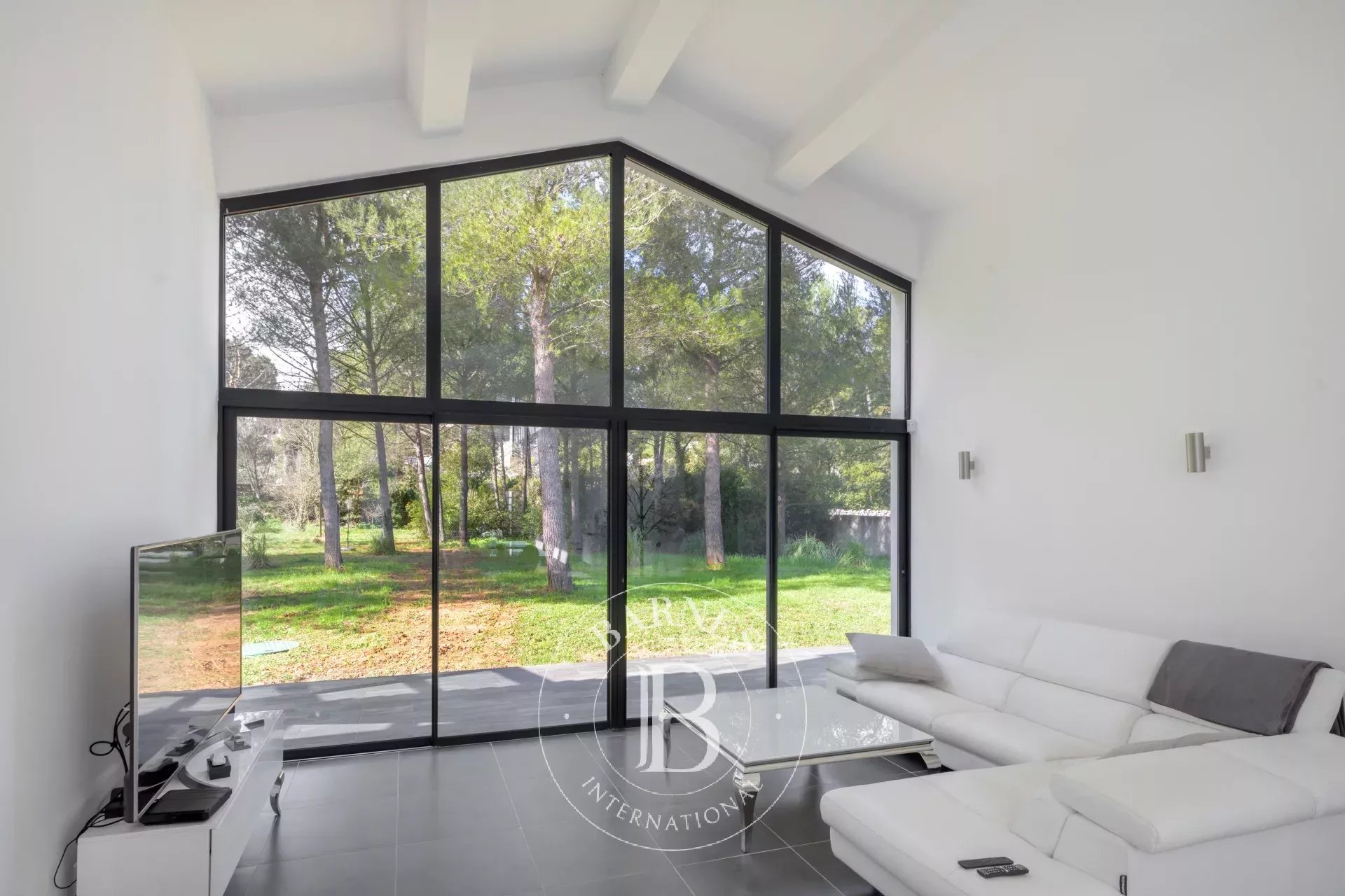 Ev Gémenos - picture 12