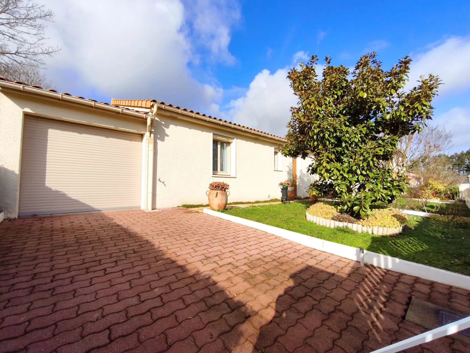 Agence immobilière de 