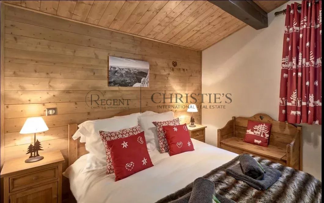 10 Bedroom Villa/Townhouse's Image 5