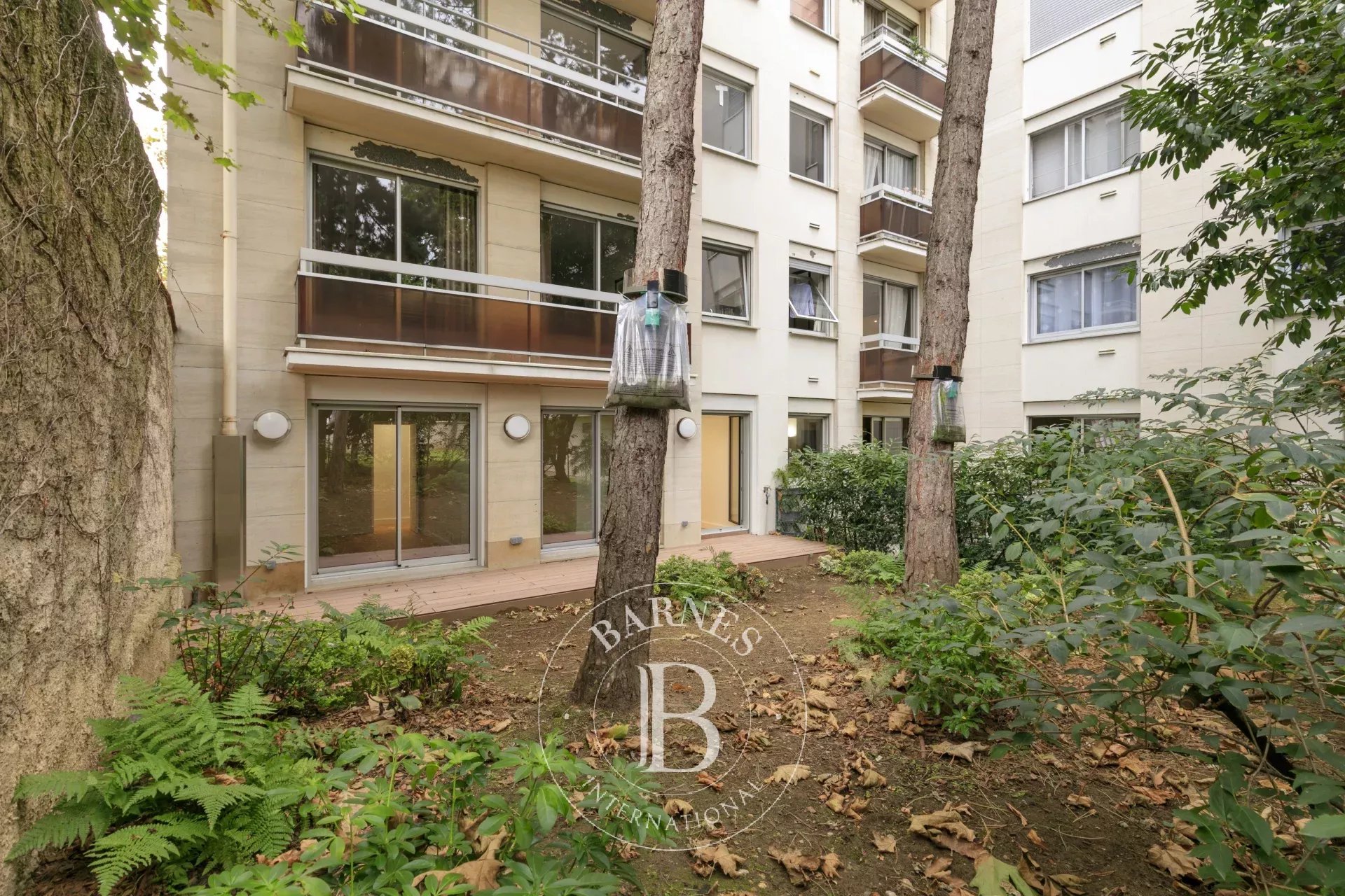 Neuilly - Inkermann - Garden Level - 3 Bedroom Dual-Aspect Apartment - picture 27